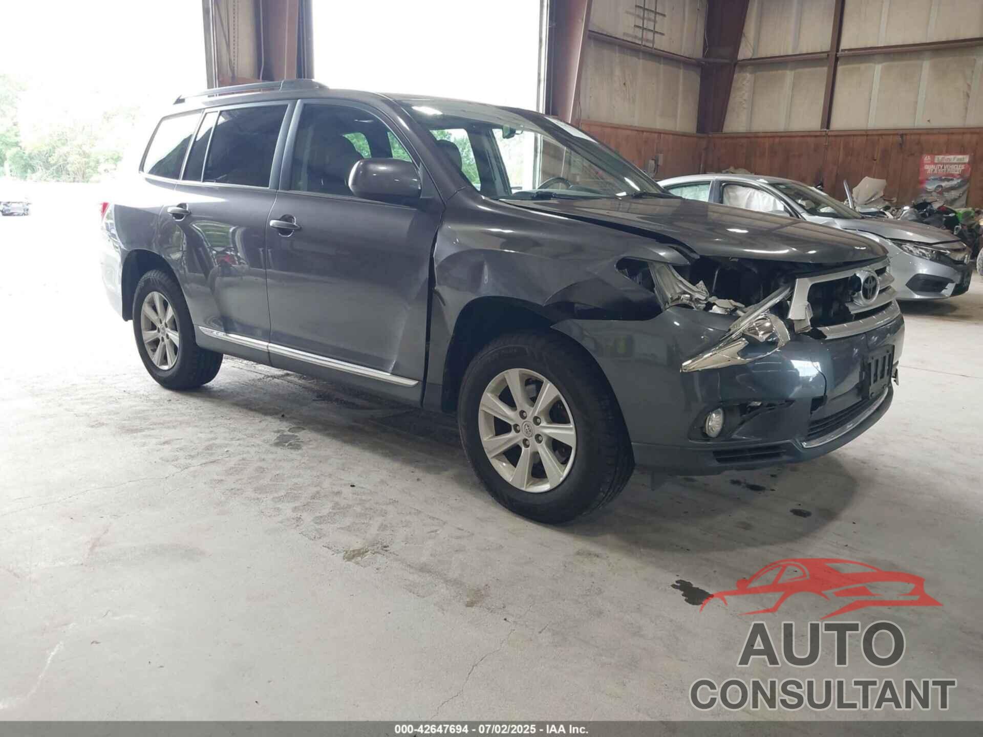 TOYOTA HIGHLANDER 2012 - 5TDBK3EH2CS166217