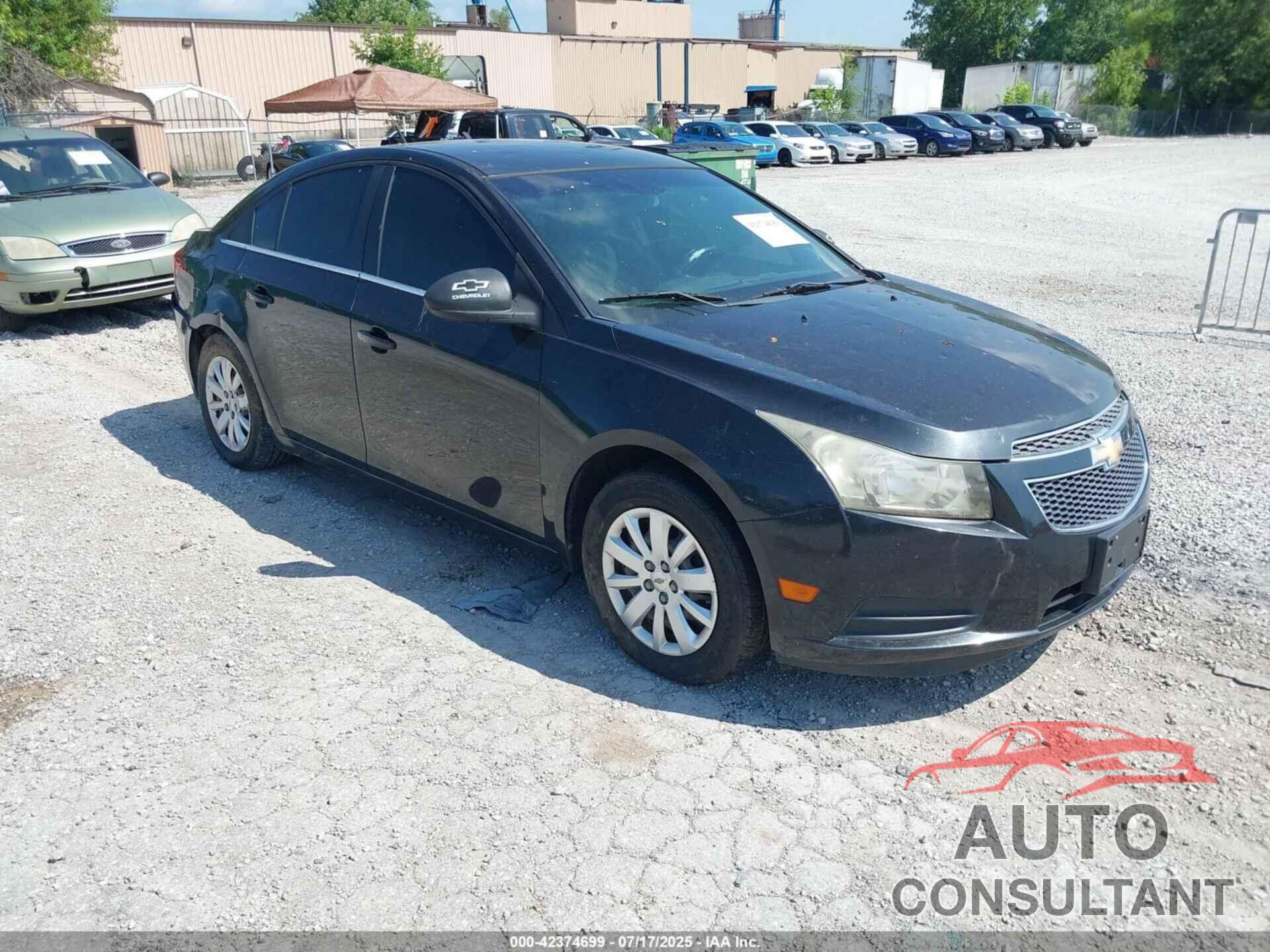 CHEVROLET CRUZE 2011 - 1G1PC5SH5B7110843