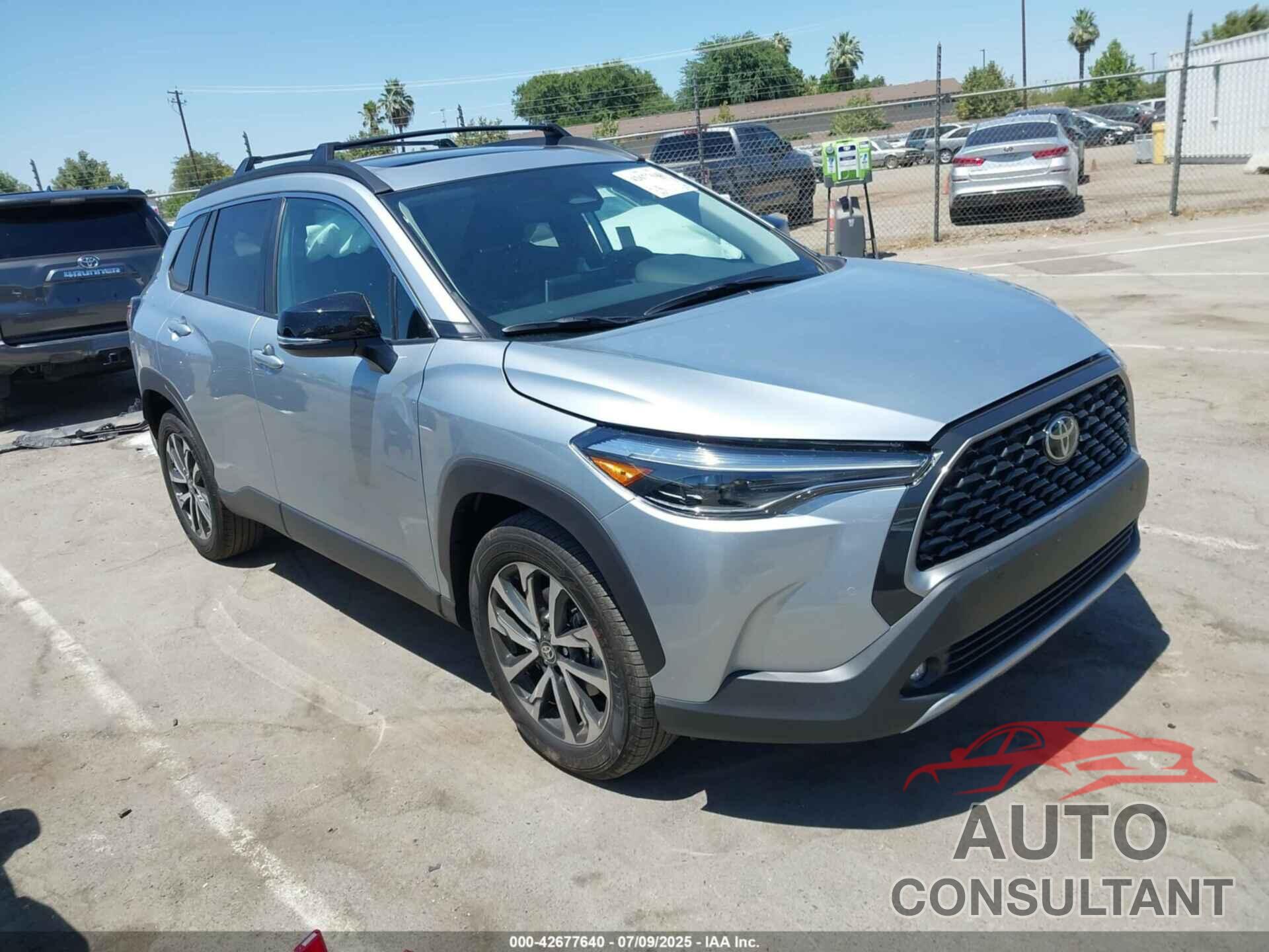 TOYOTA COROLLA CROSS 2025 - 7MUDAAAG9SV141350