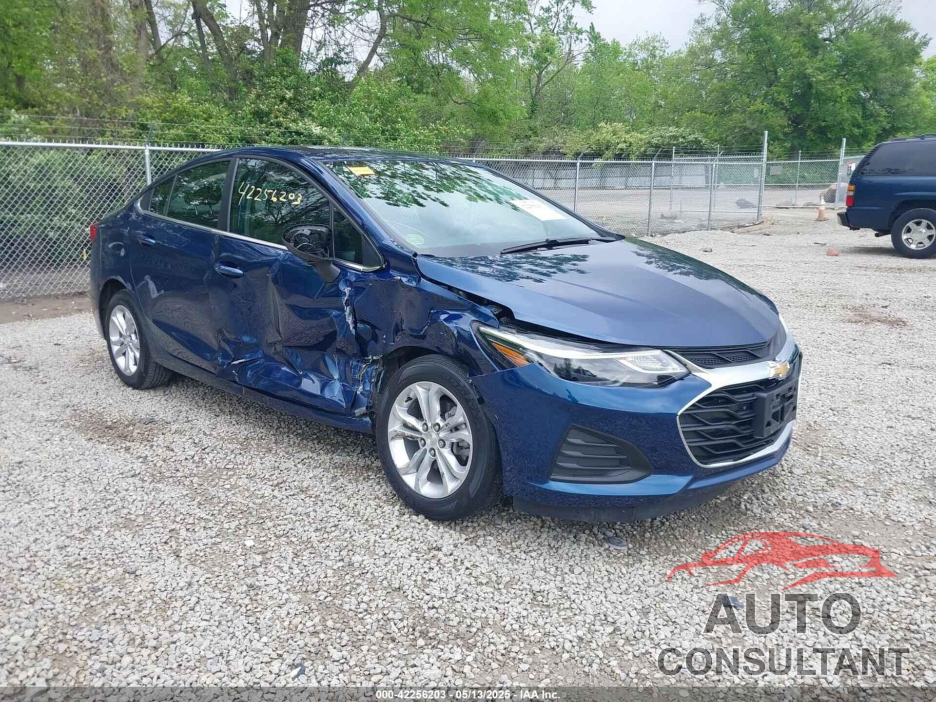 CHEVROLET CRUZE 2019 - 1G1BE5SM7K7135499