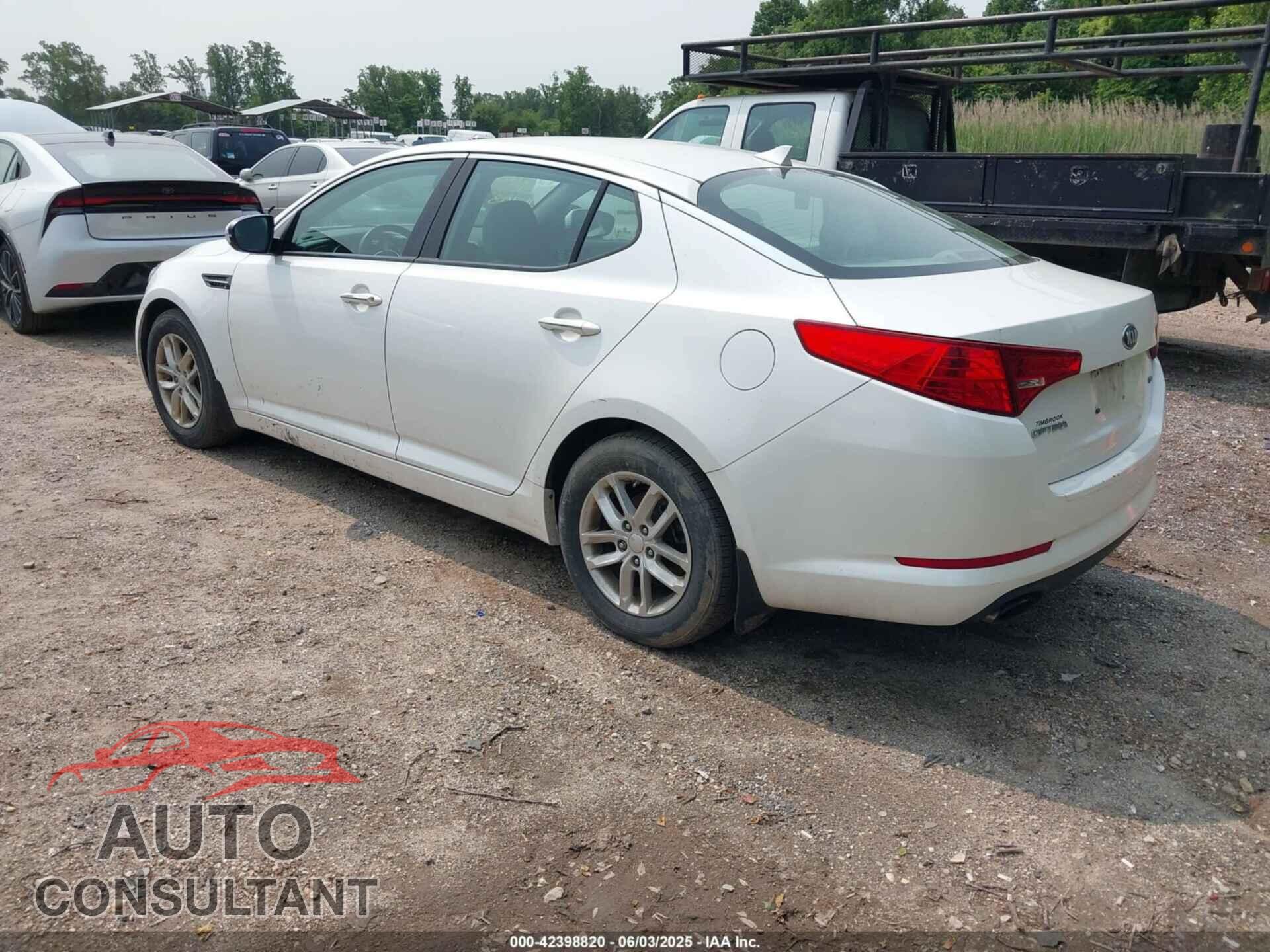 KIA OPTIMA 2013 - KNAGM4A74D5307652