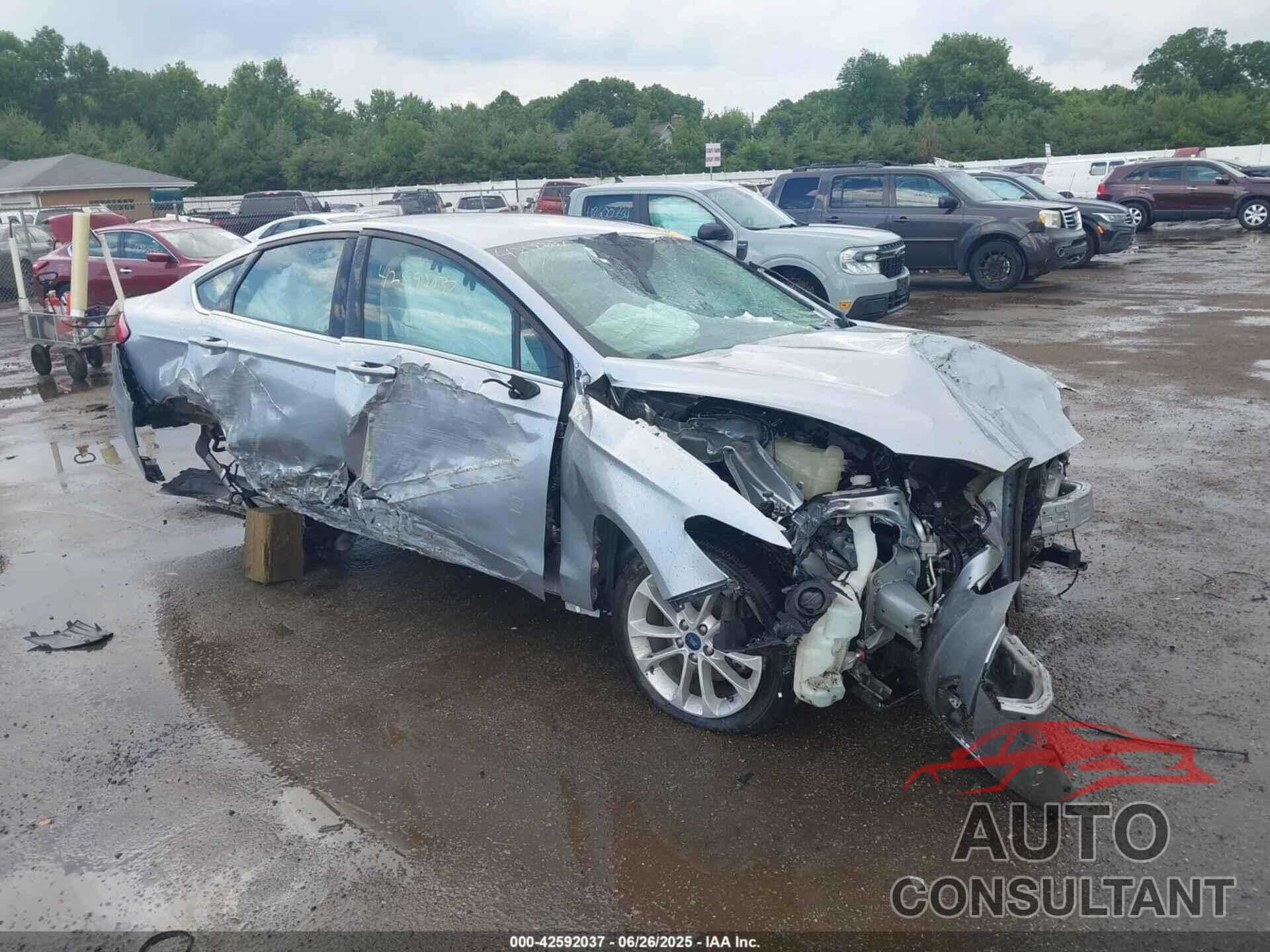 FORD FUSION 2020 - 3FA6P0LU1LR173427
