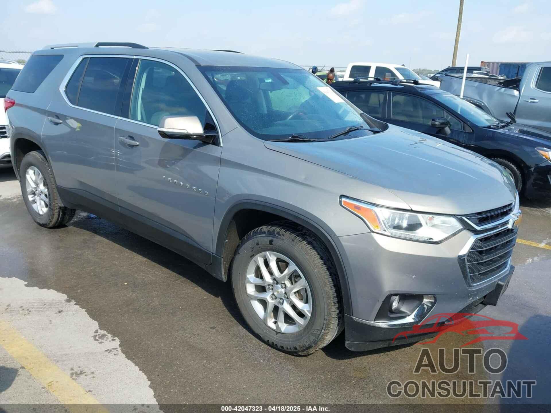 CHEVROLET TRAVERSE 2018 - 1GNERGKW7JJ272960