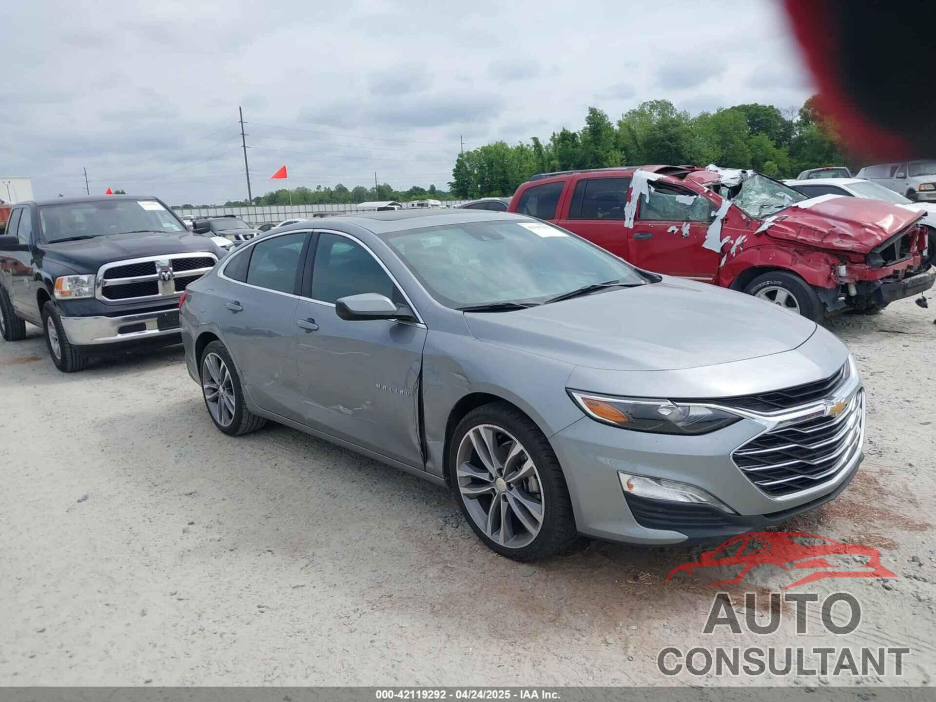 CHEVROLET MALIBU 2023 - 1G1ZD5ST9PF243001