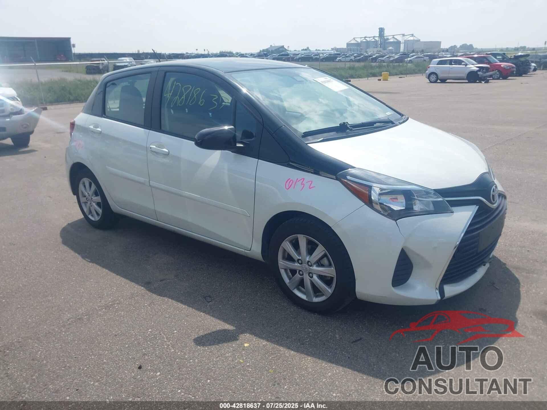 TOYOTA YARIS 2017 - VNKKTUD38HA077014