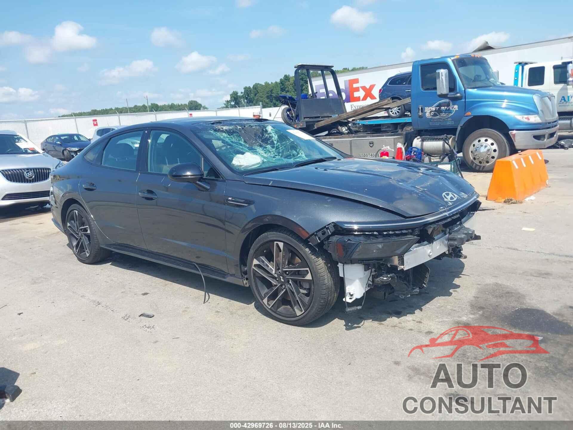 HYUNDAI SONATA 2024 - KMHL54JC3RA370716