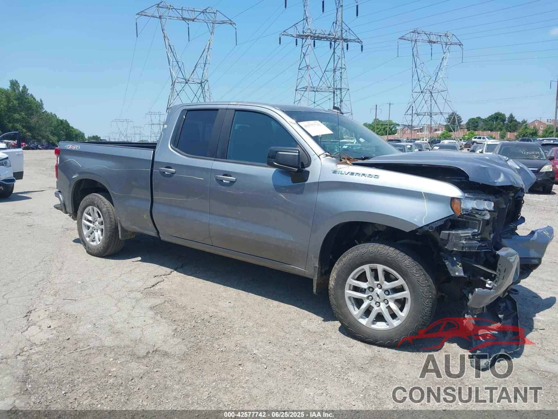CHEVROLET SILVERADO 1500 2019 - 1GCRYEEK6KZ362131