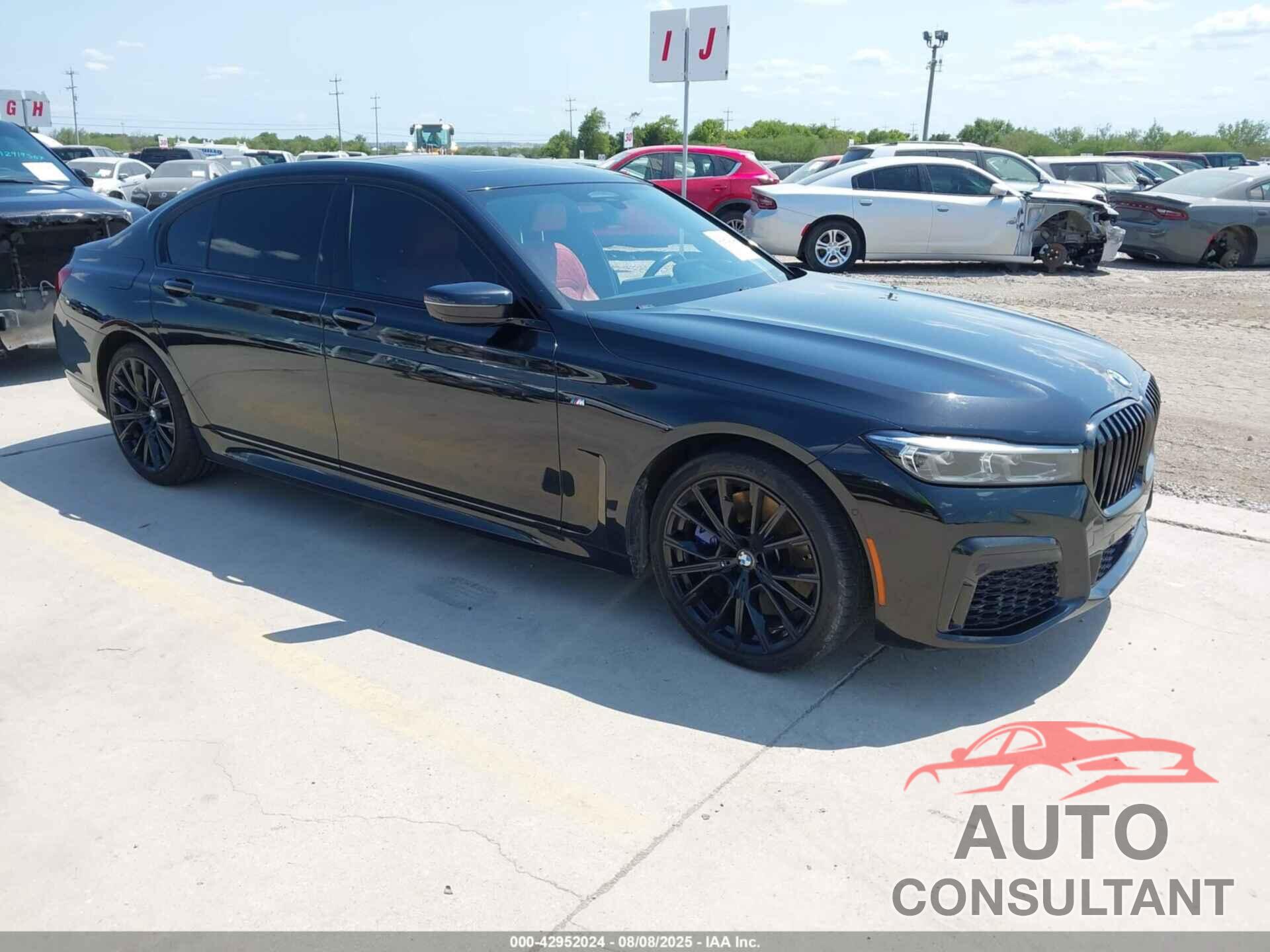BMW 750I 2021 - WBA7U2C02MCF45681