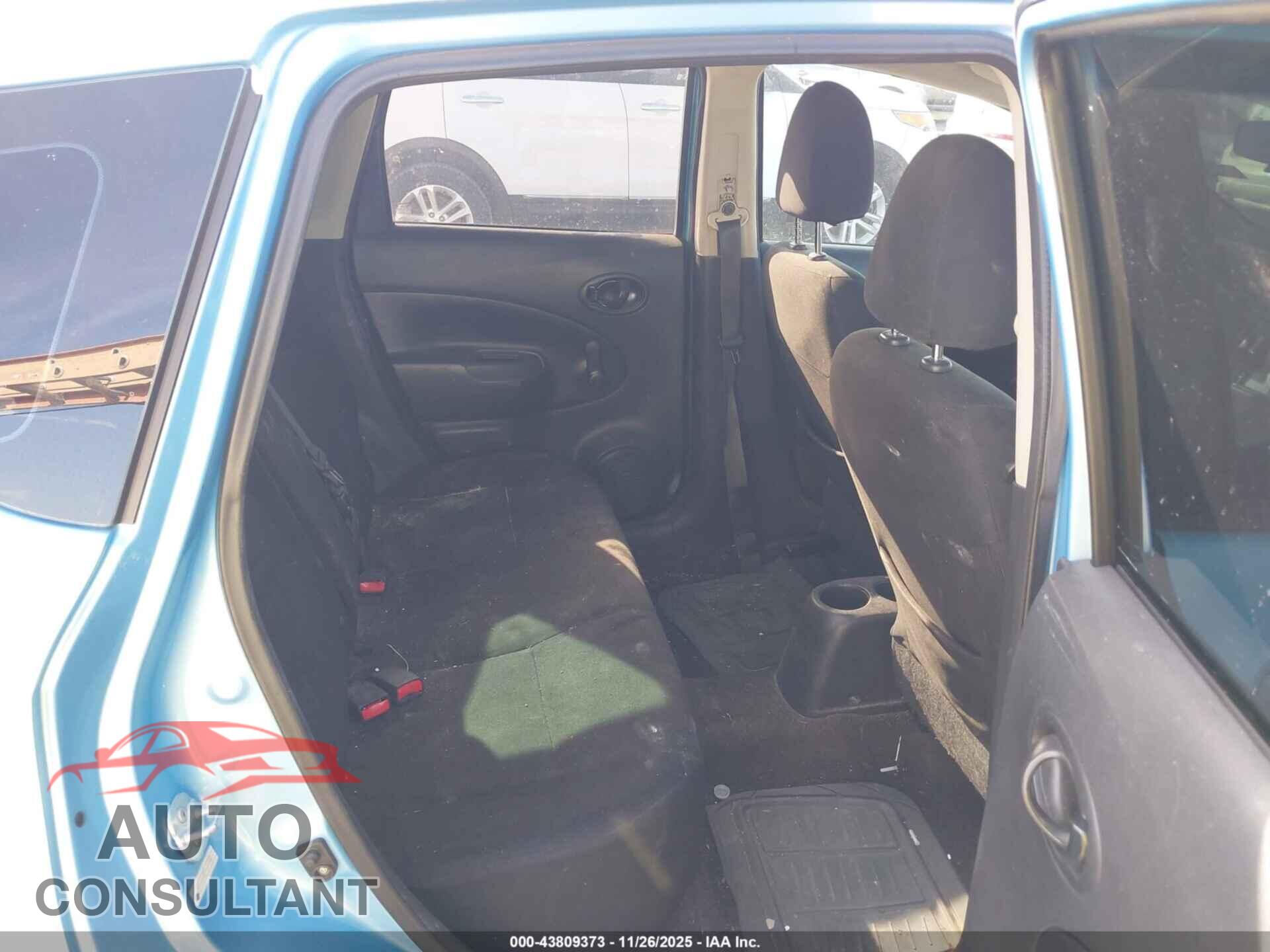 NISSAN VERSA NOTE 2015 - 3N1CE2CP7FL357547