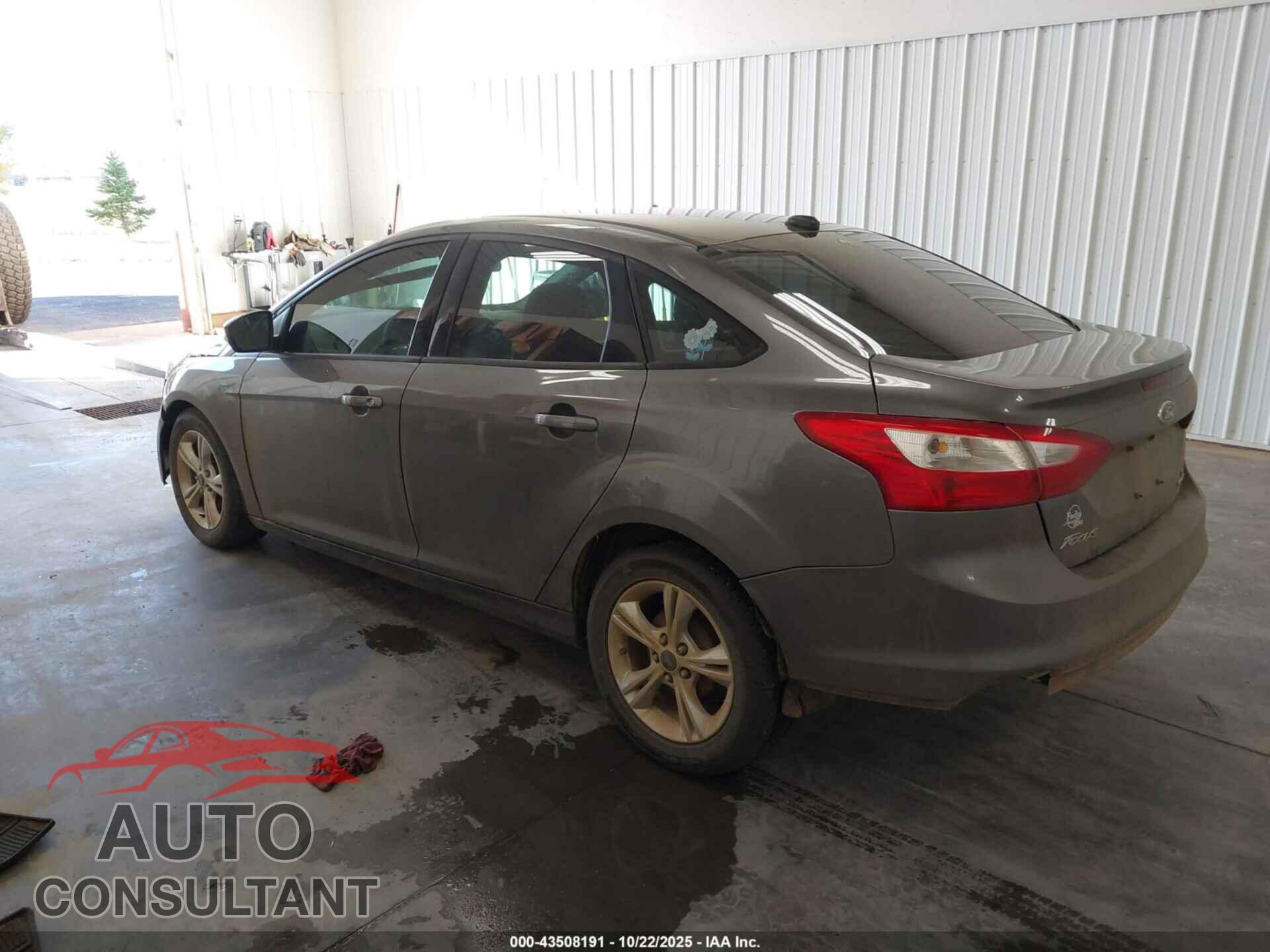 FORD FOCUS 2014 - 1FADP3F28EL361978