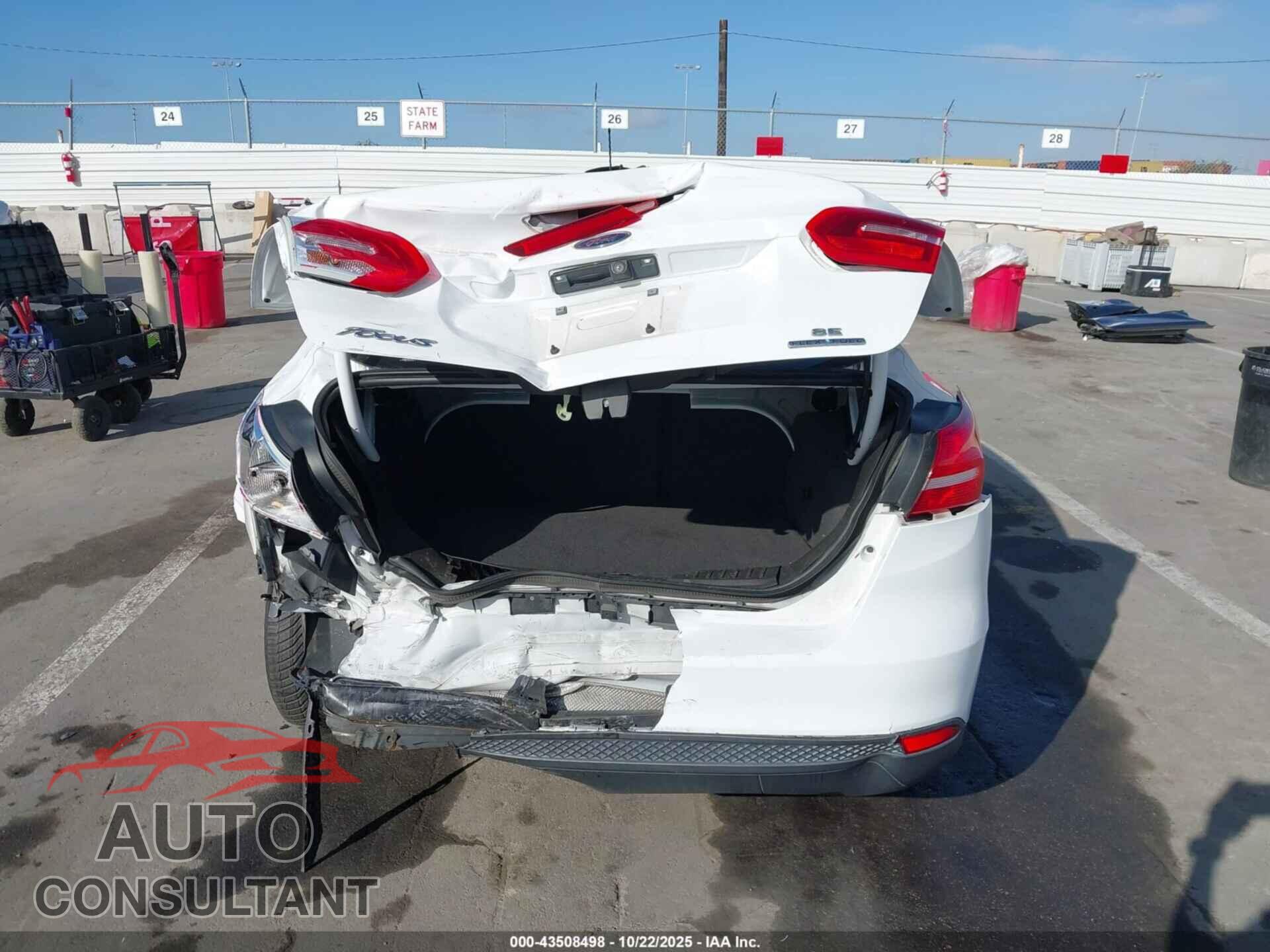 FORD FOCUS 2016 - 1FADP3F25GL269262