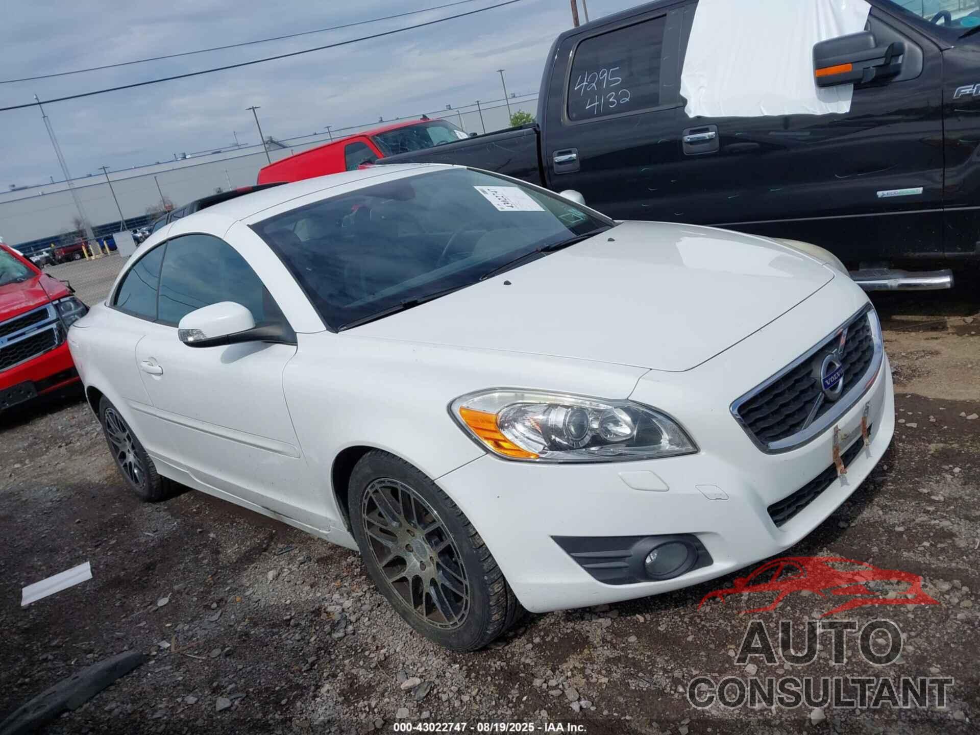 VOLVO C70 2011 - YV1672MC2BJ108973