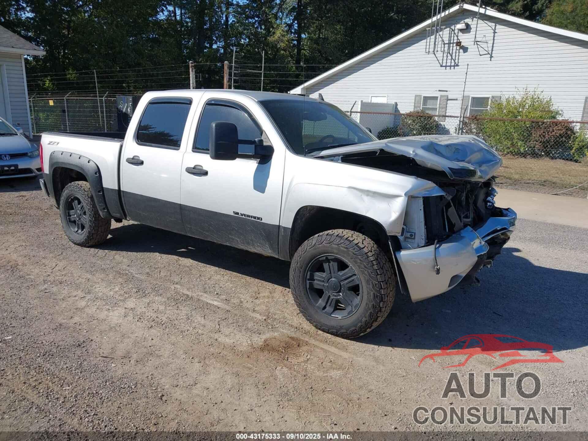 CHEVROLET SILVERADO 1500 2011 - 3GCPKSE35BG404711