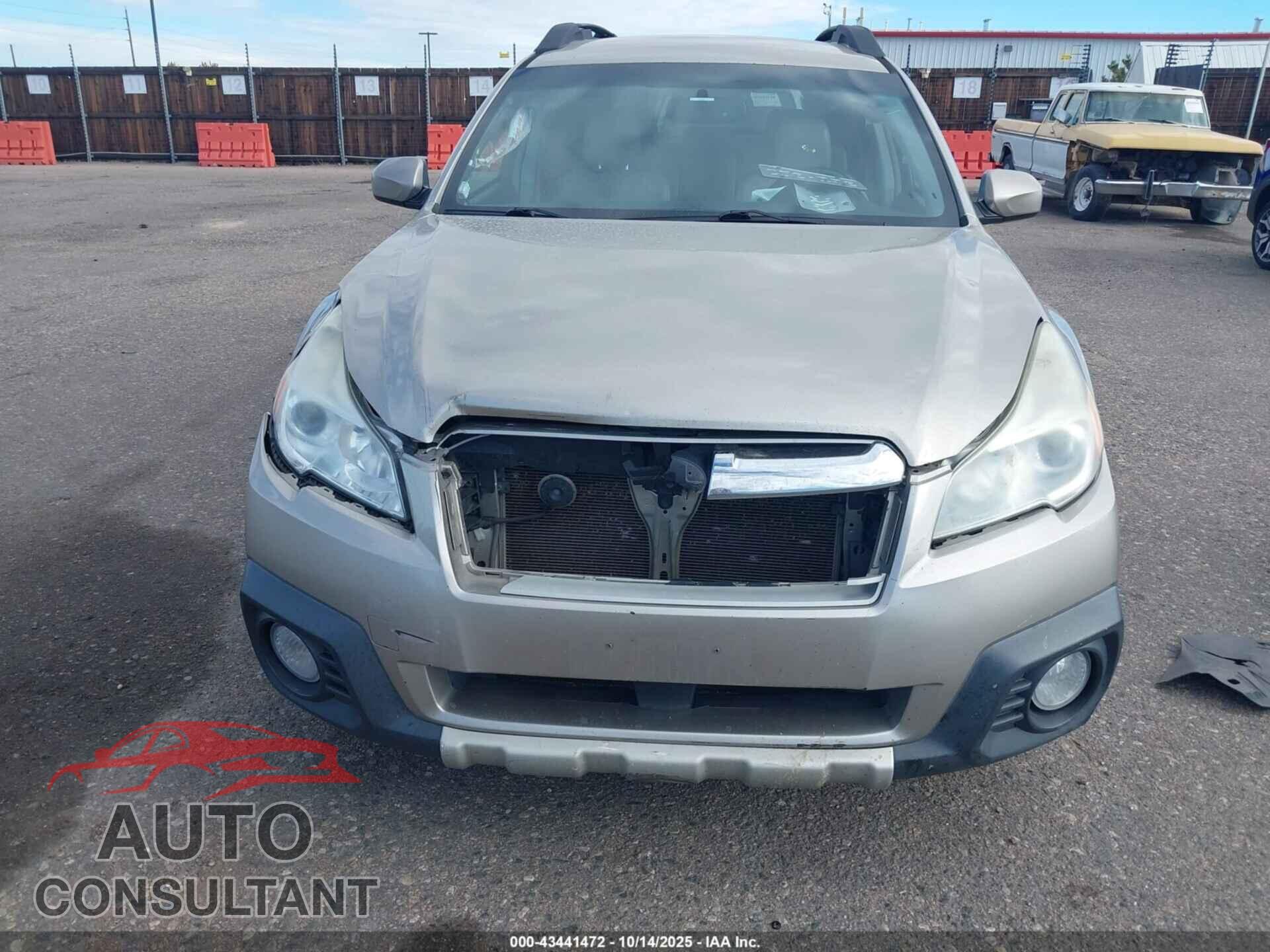 SUBARU OUTBACK 2014 - 4S4BRBKC4E3234225