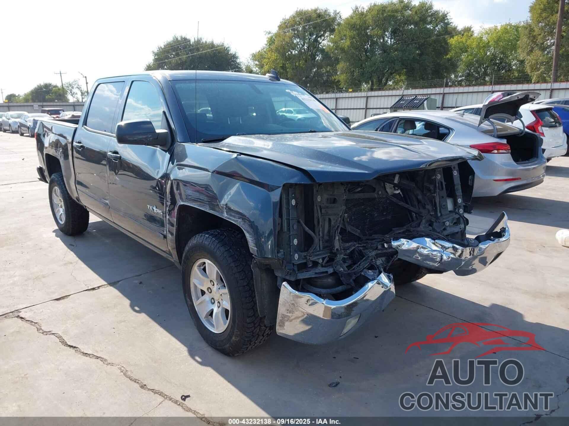 CHEVROLET SILVERADO 1500 2018 - 3GCPCREC4JG458523