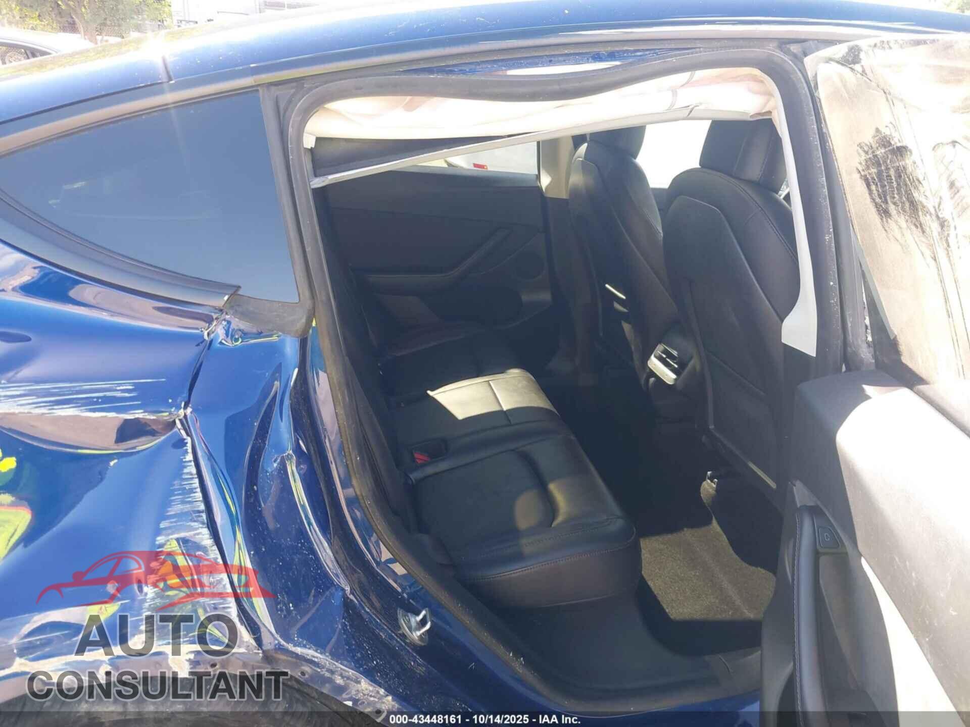 TESLA MODEL Y 2021 - 5YJYGDEE9MF263895