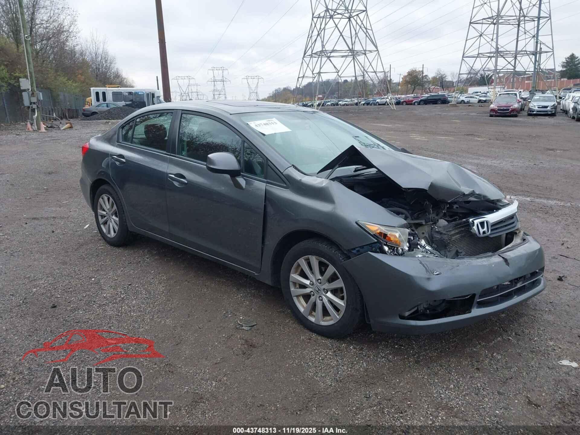 HONDA CIVIC 2012 - 2HGFB2F84CH320405