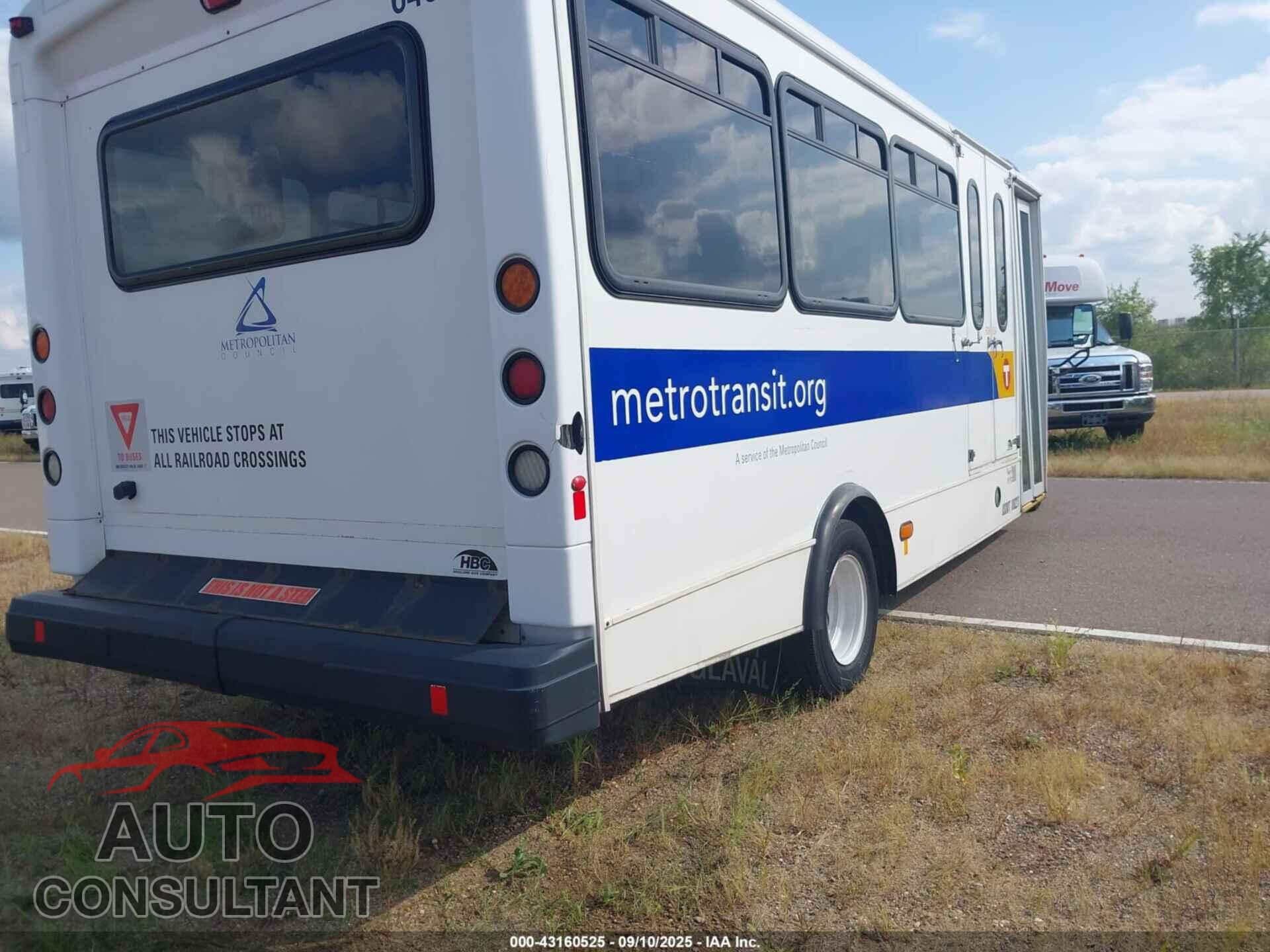 FORD E-450 CUTAWAY 2017 - 1FDFE4FS9HDC77726