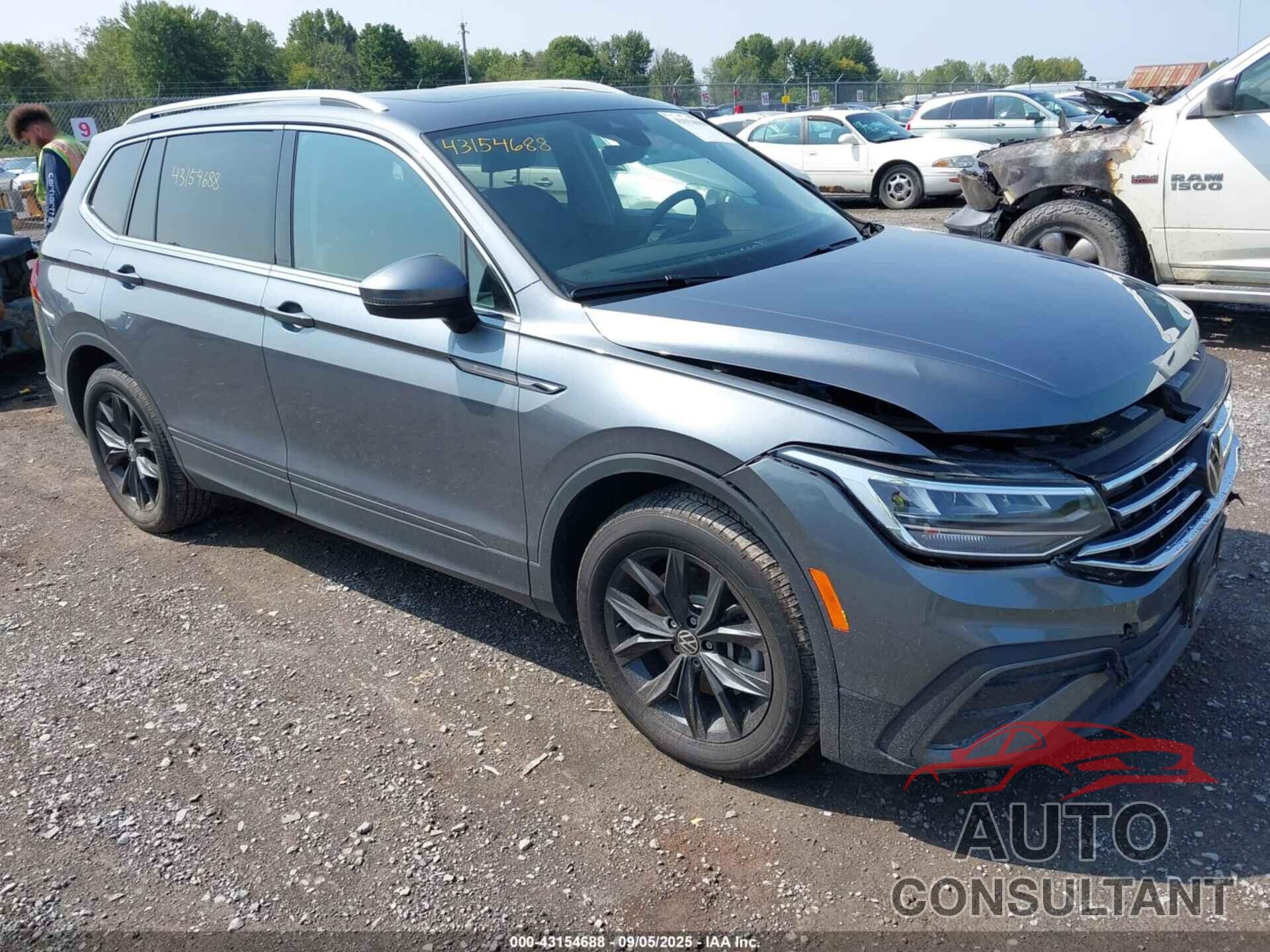 VOLKSWAGEN TIGUAN 2024 - 3VVMB7AX7RM181786