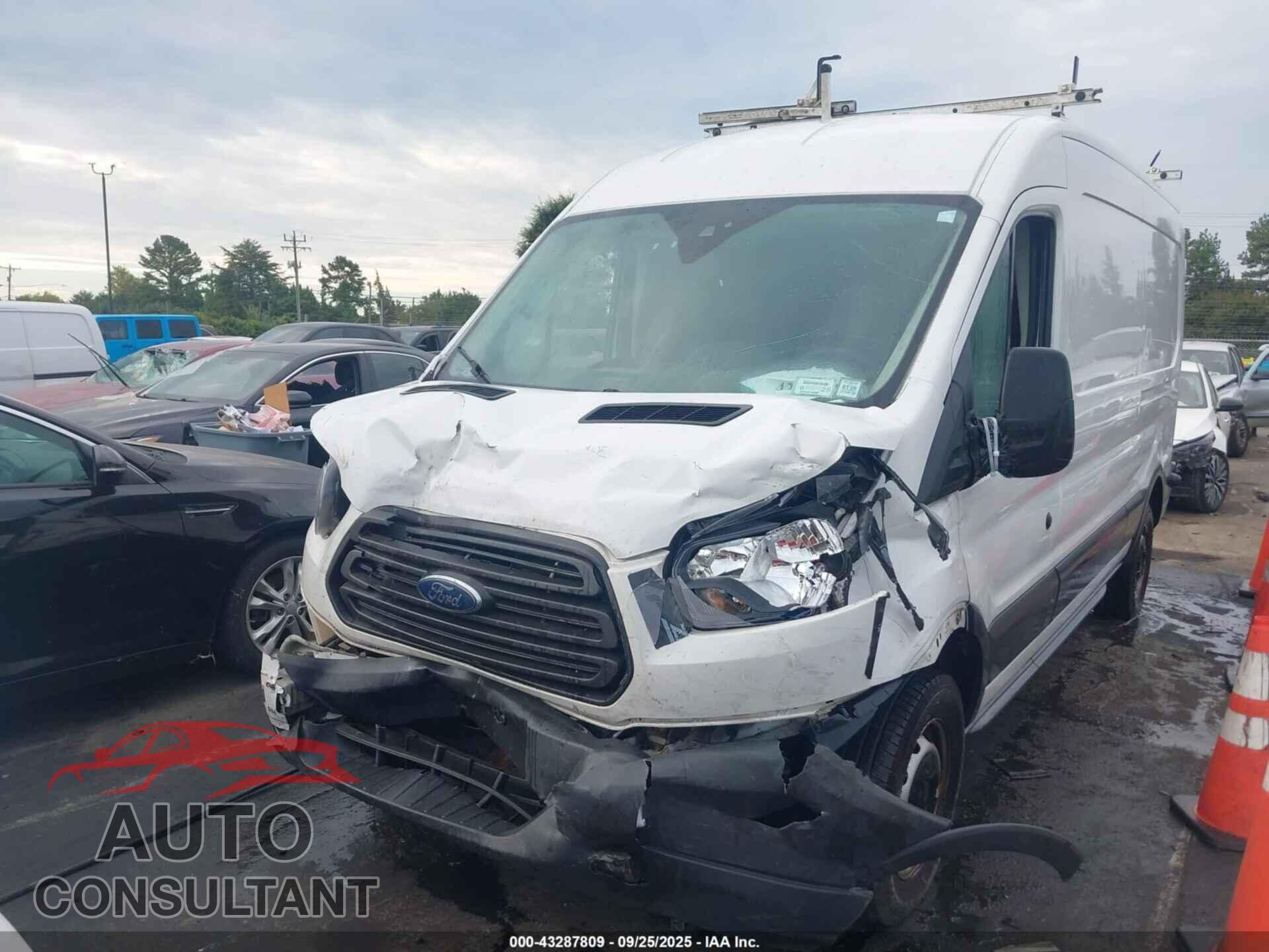FORD TRANSIT-250 2017 - 1FTYR2CM1HKB25222