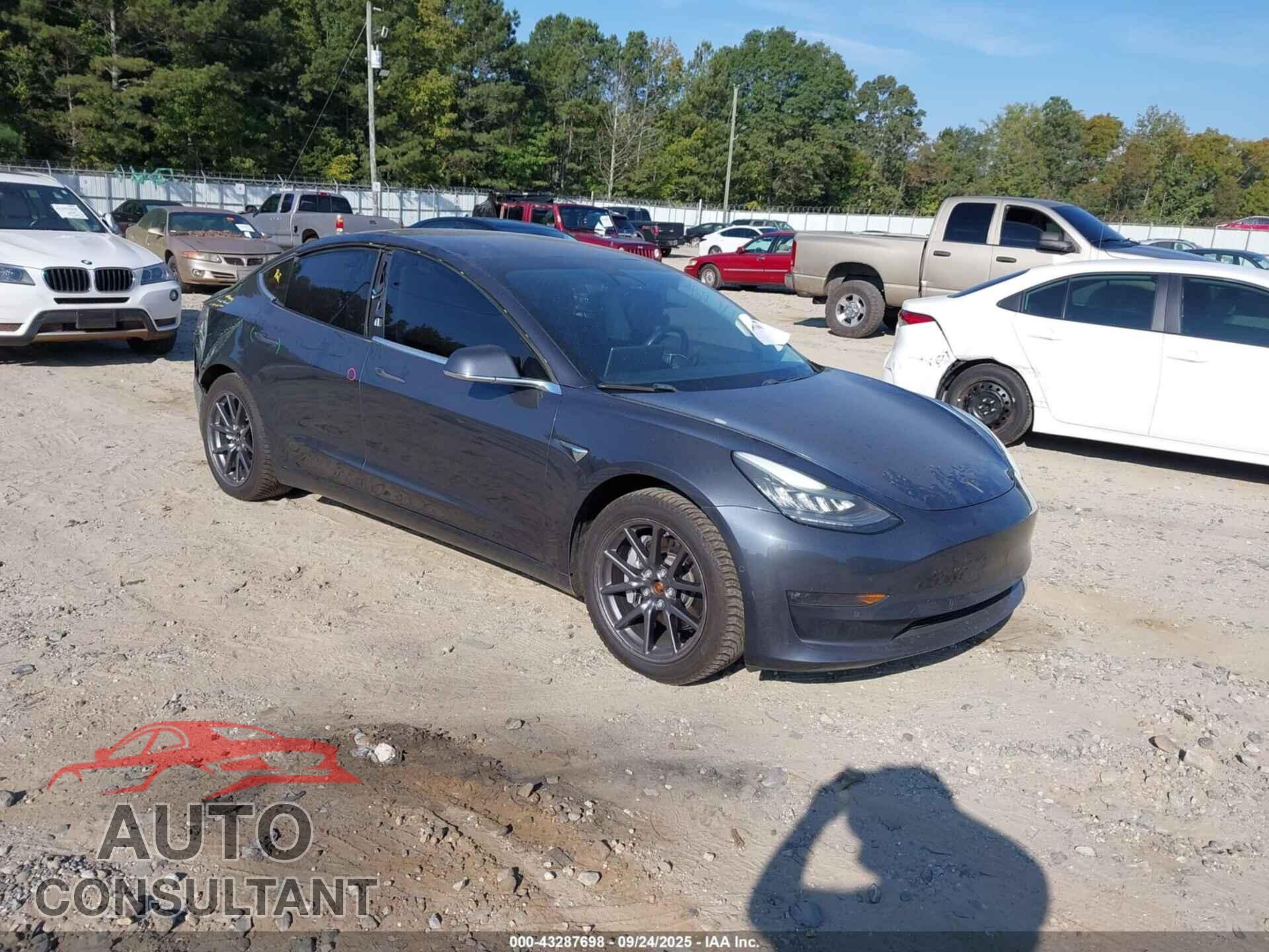 TESLA MODEL 3 2018 - 5YJ3E1EB3JF114494