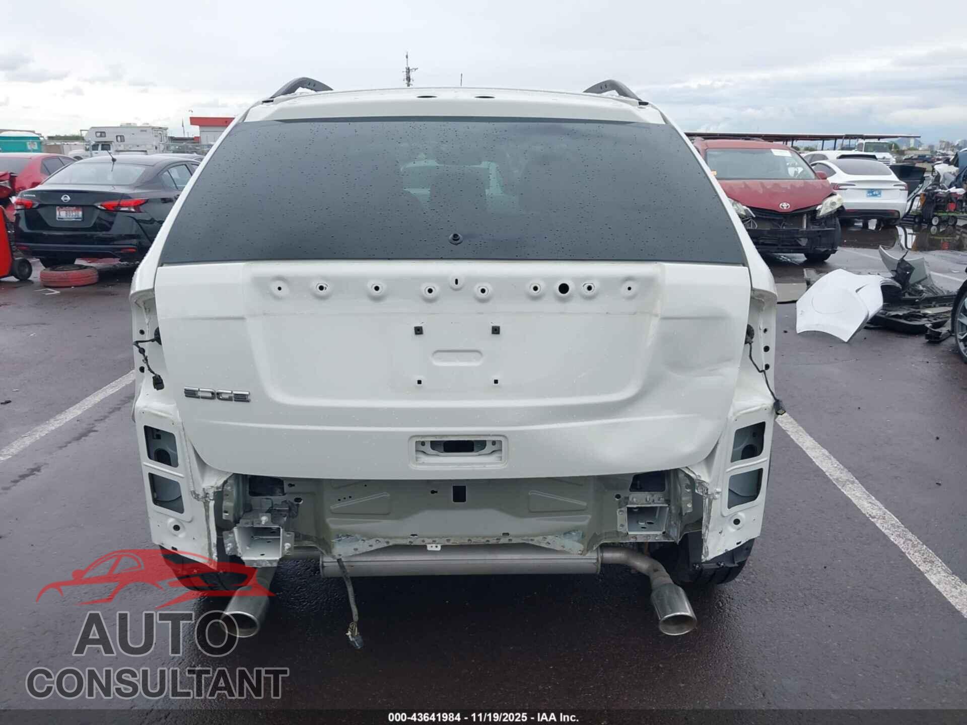 FORD EDGE 2013 - 2FMDK3GC3DBC30323