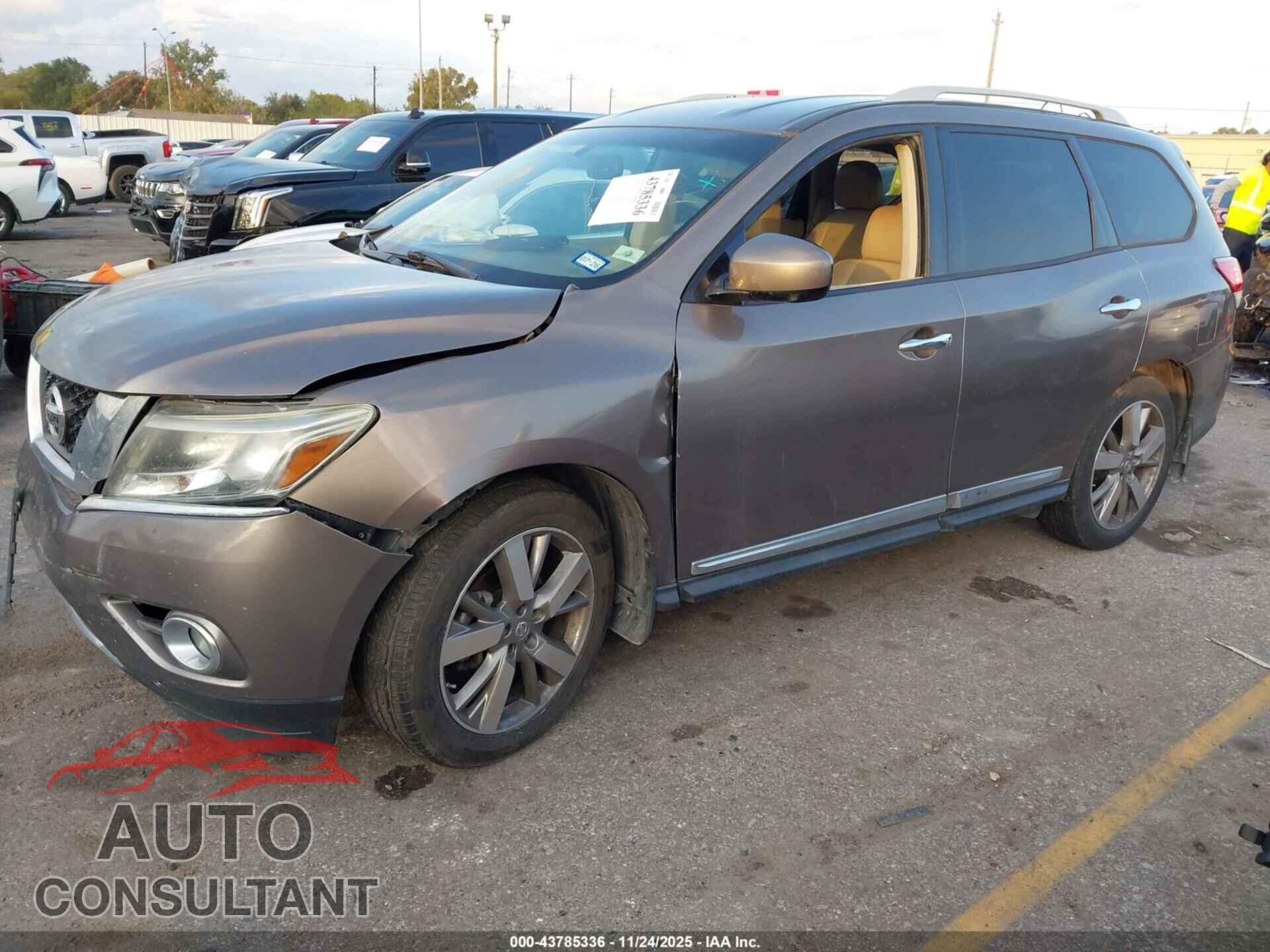 NISSAN PATHFINDER 2014 - 5N1AR2MN5EC606830