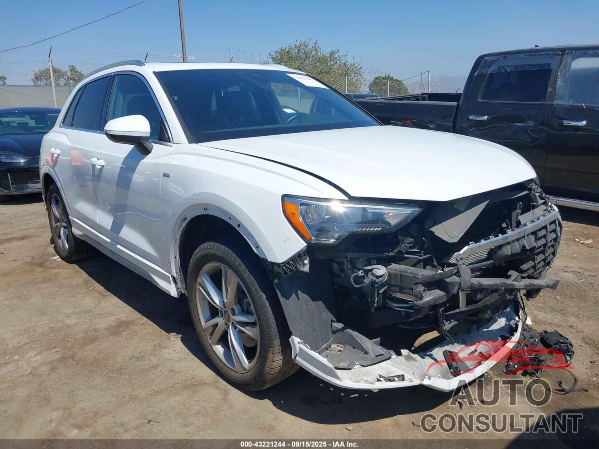 AUDI Q3 2021 - WA1DECF36M1028109