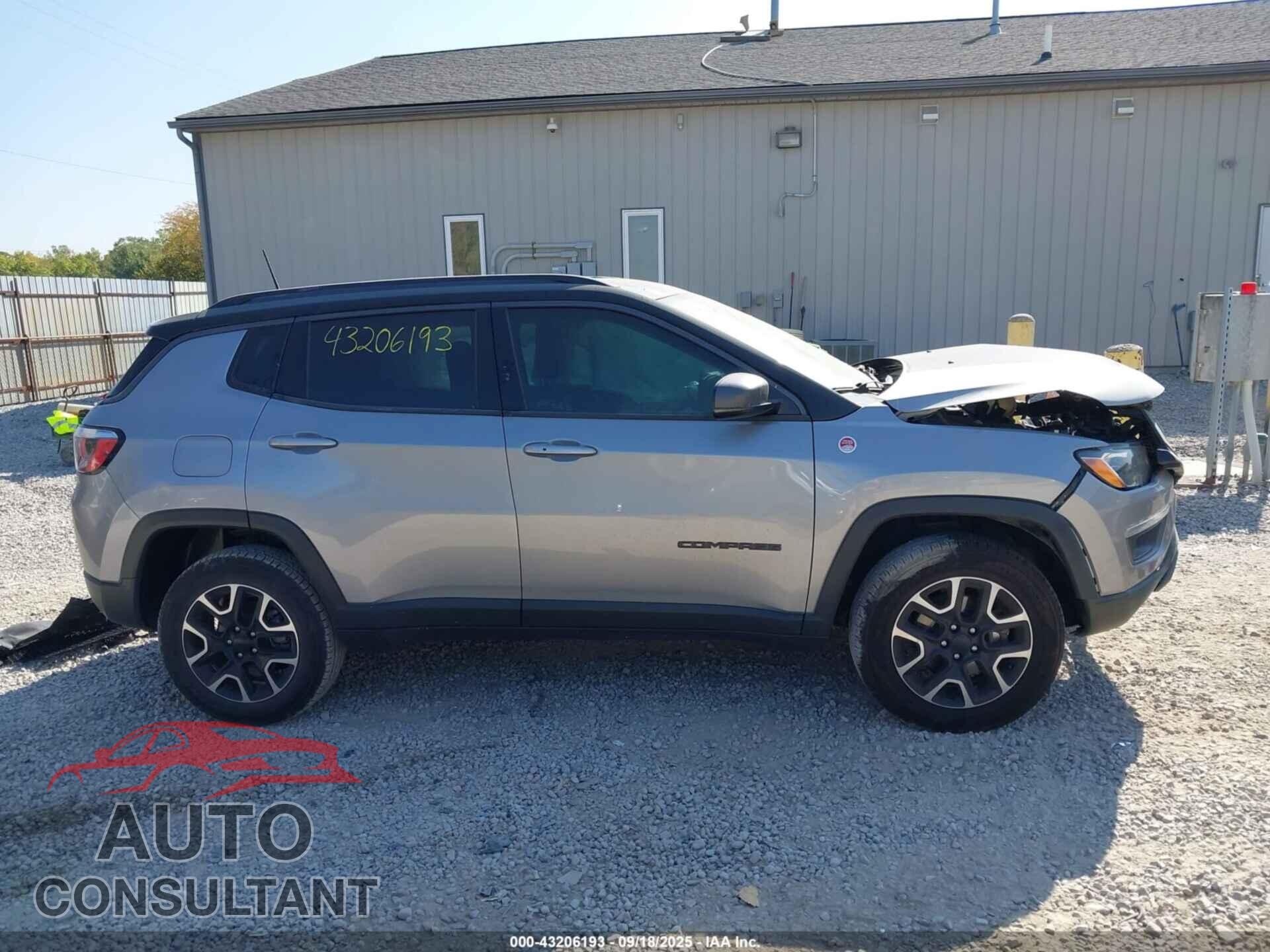 JEEP COMPASS 2020 - 3C4NJDDB2LT127569