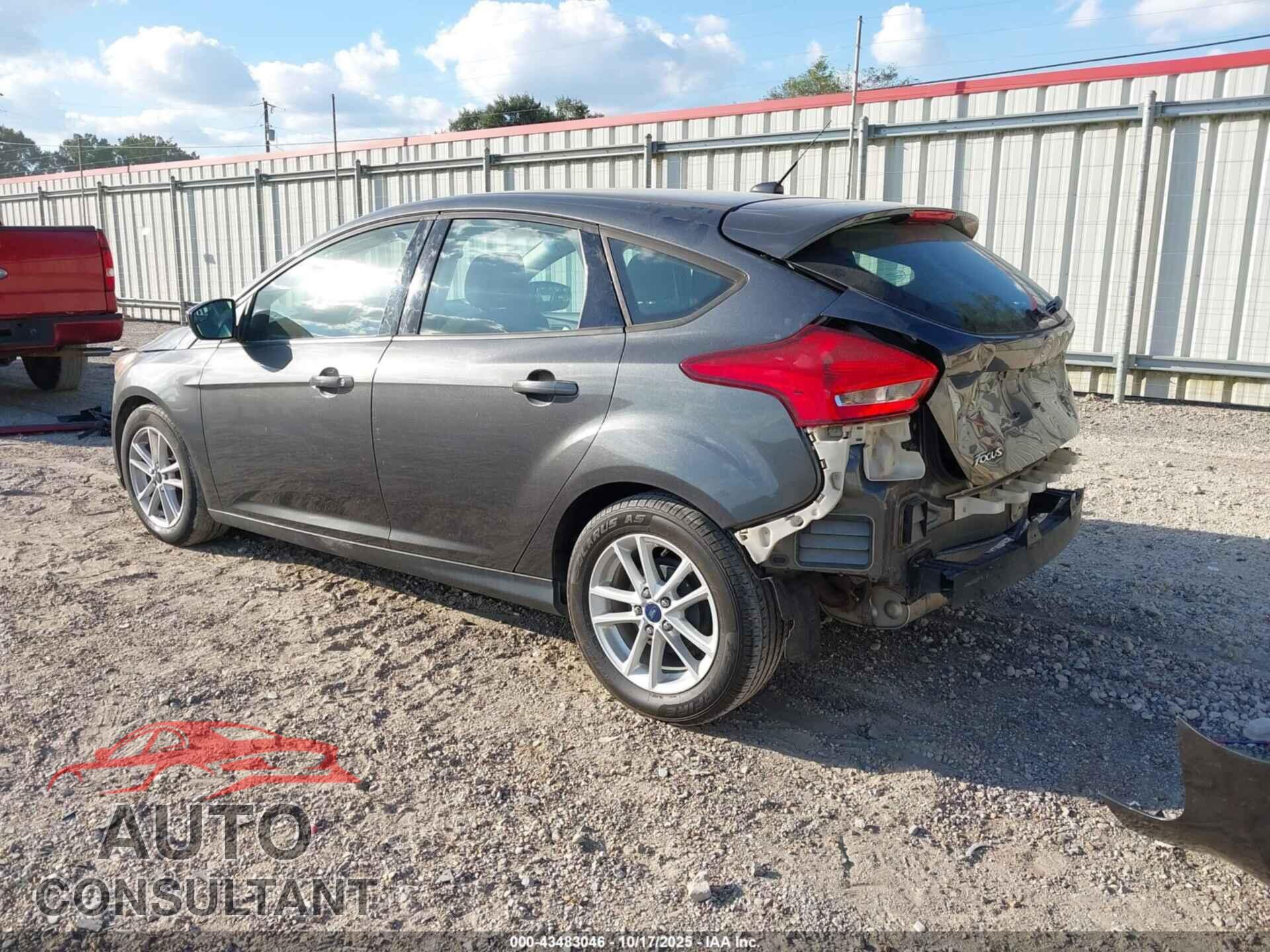 FORD FOCUS 2018 - 1FADP3K26JL205468