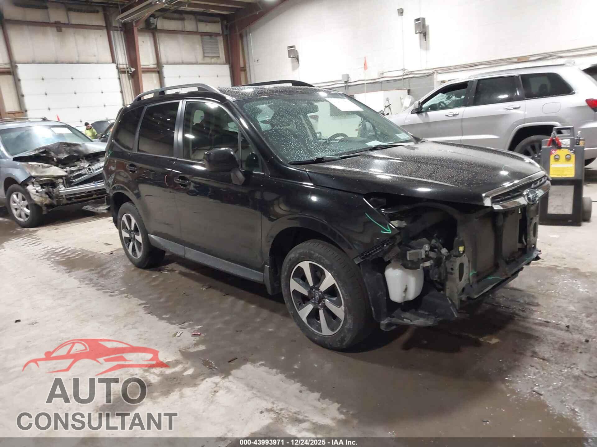 SUBARU FORESTER 2017 - JF2SJAEC6HH588239