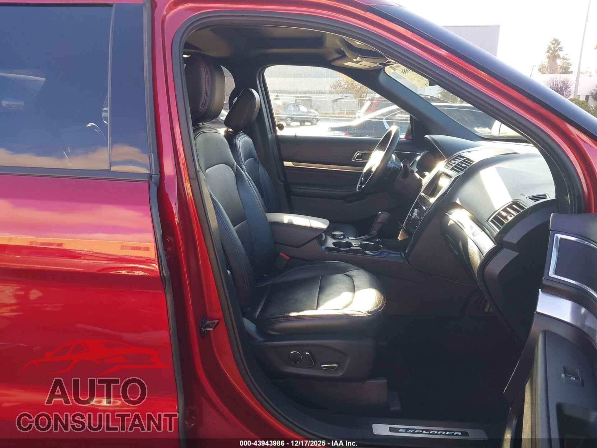 FORD EXPLORER 2018 - 1FM5K8GT2JGB09885