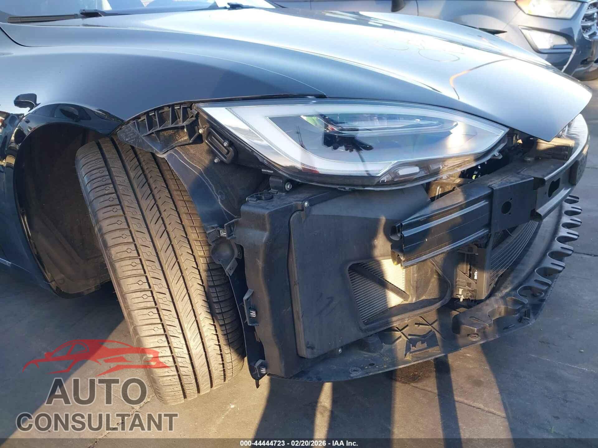 TESLA MODEL S 2016 - 5YJSA1E23GF139265