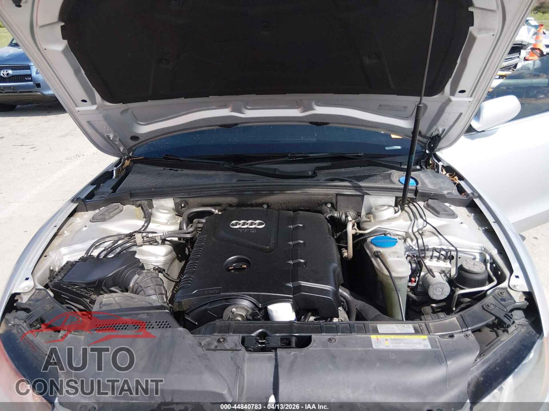 AUDI A5 2012 - WAUCFAFR0CA002849