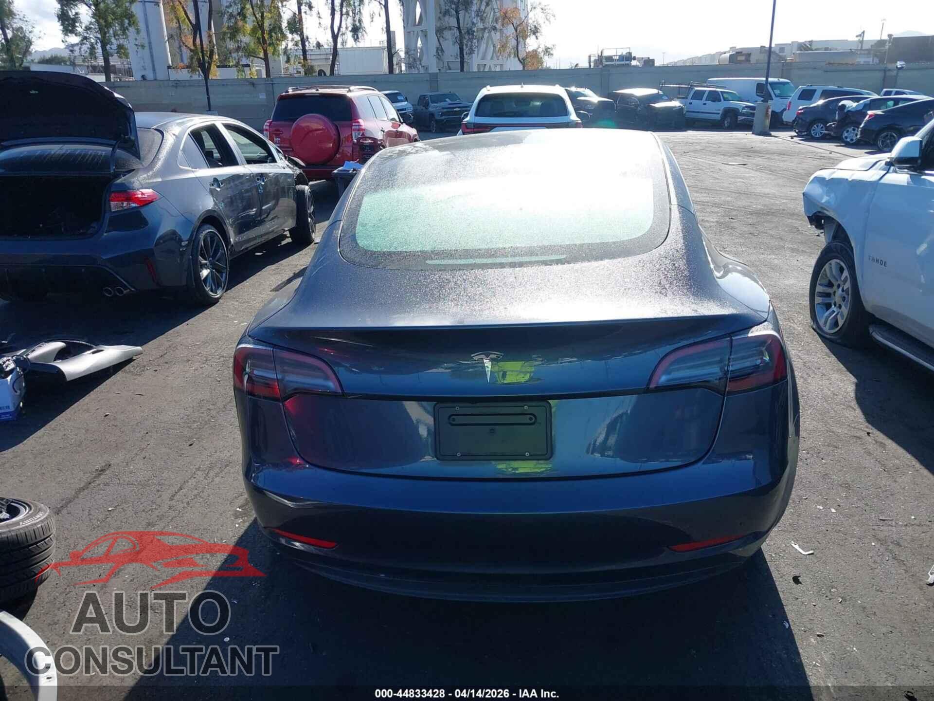 TESLA MODEL 3 2023 - 5YJ3E1EA1PF657391