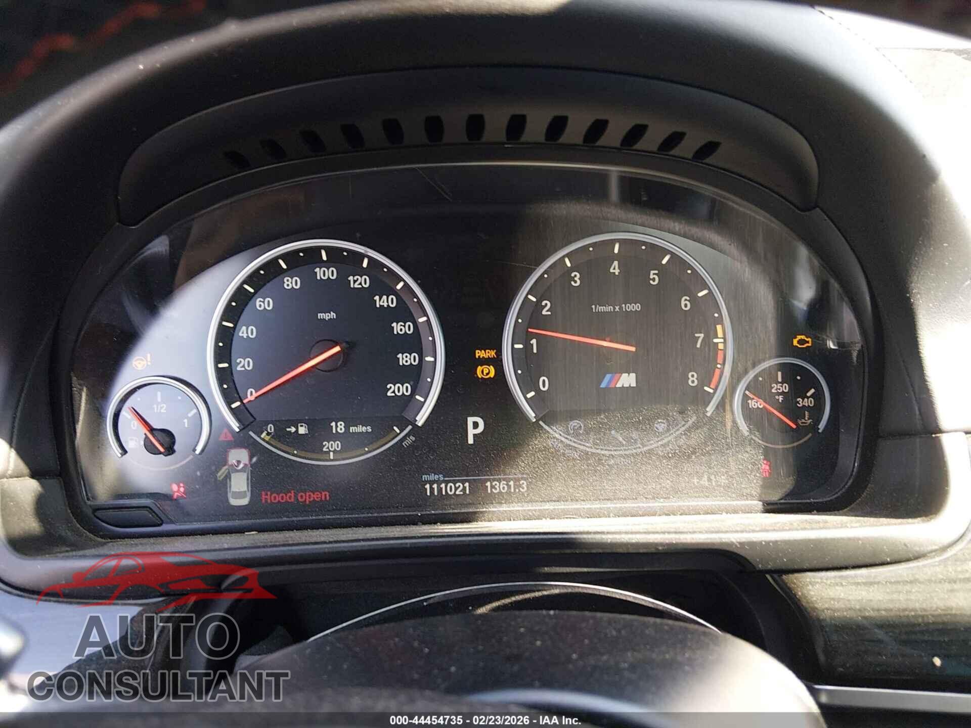 BMW M5 2013 - WBSFV9C58DD097043