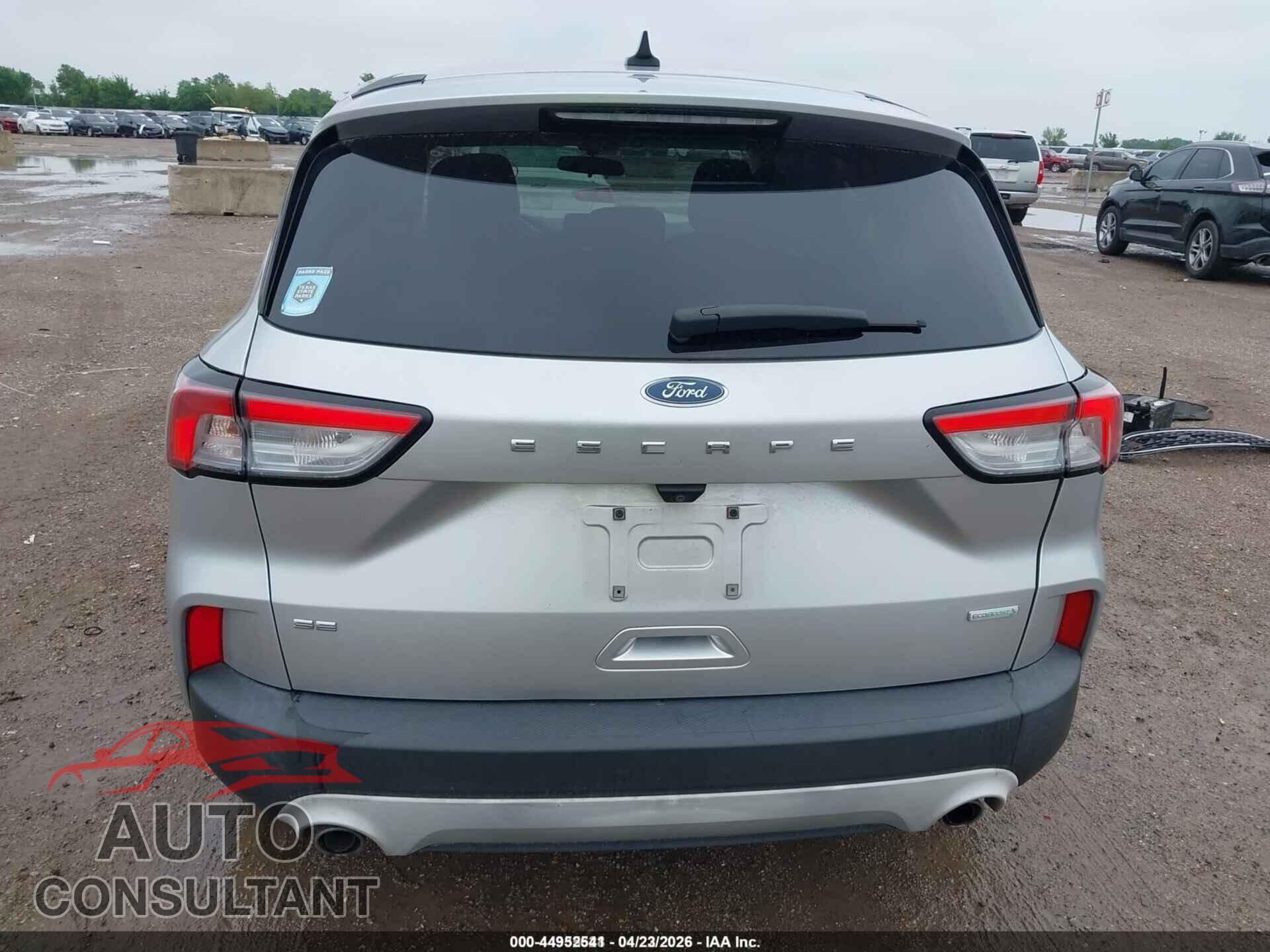 FORD ESCAPE 2020 - 1FMCU0G61LUA79120