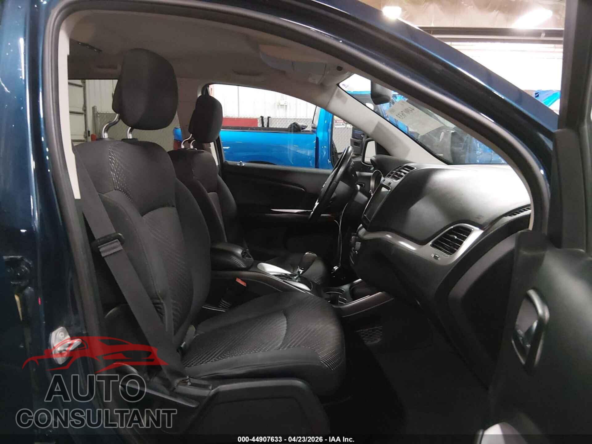 DODGE JOURNEY 2015 - 3C4PDCBB5FT569814