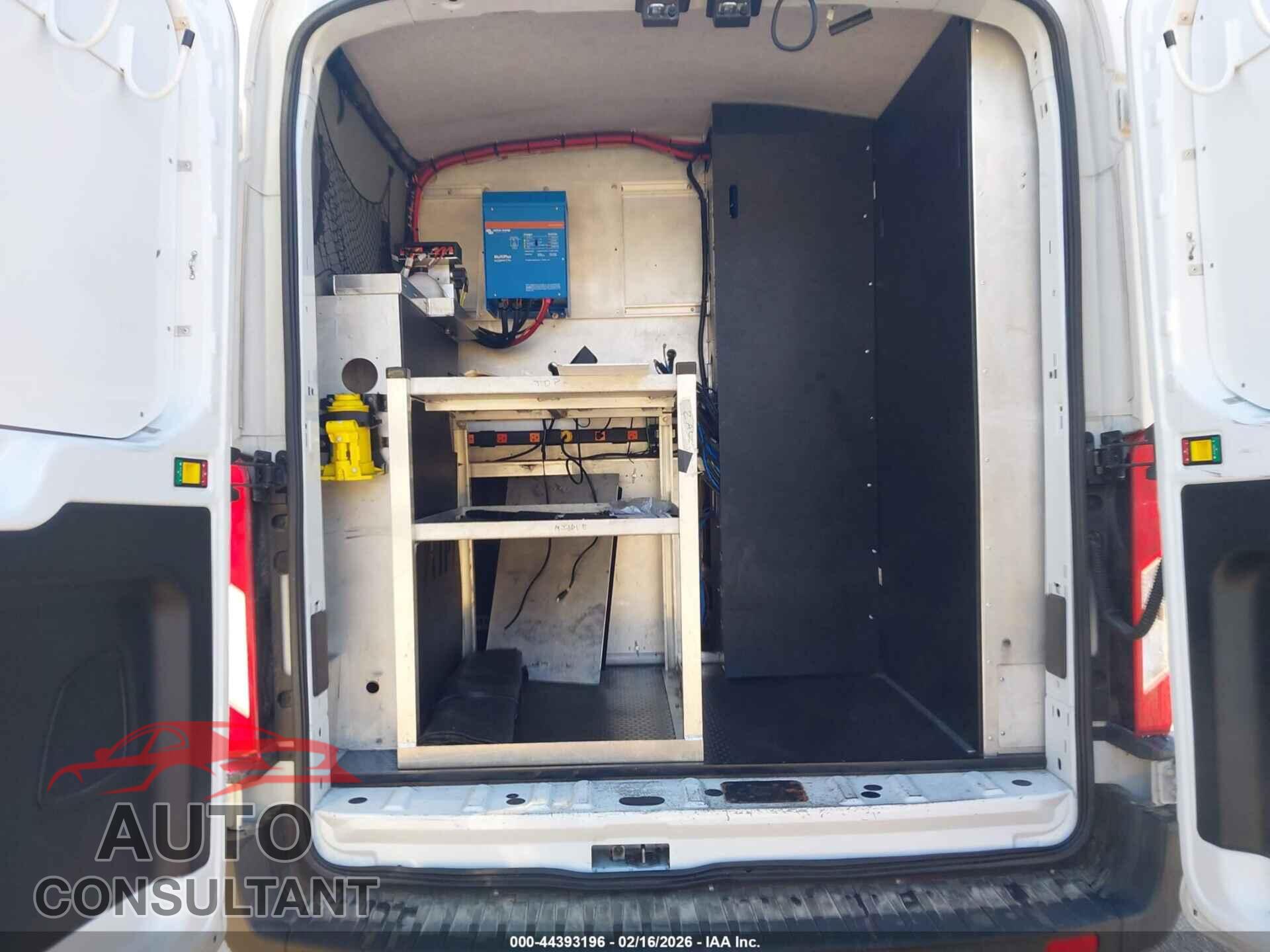 FORD TRANSIT-350 2017 - 1FTBW2CMDHKA41634