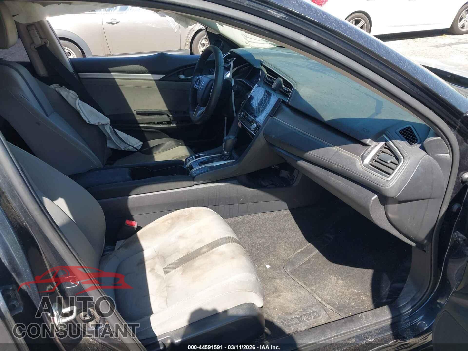 HONDA CIVIC 2017 - 2HGFC2F77HH537992