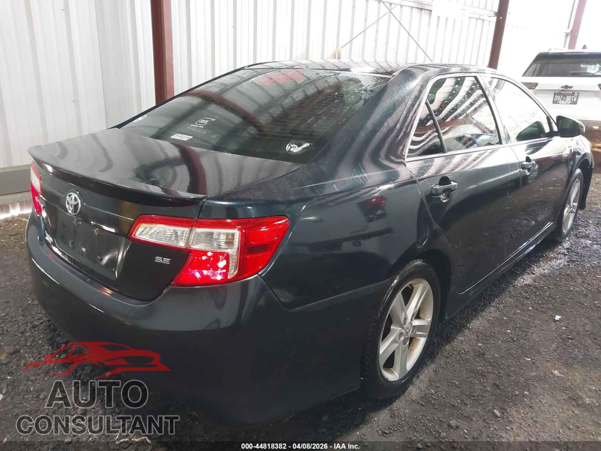 TOYOTA CAMRY 2014 - 4T1BF1FK1EU363473
