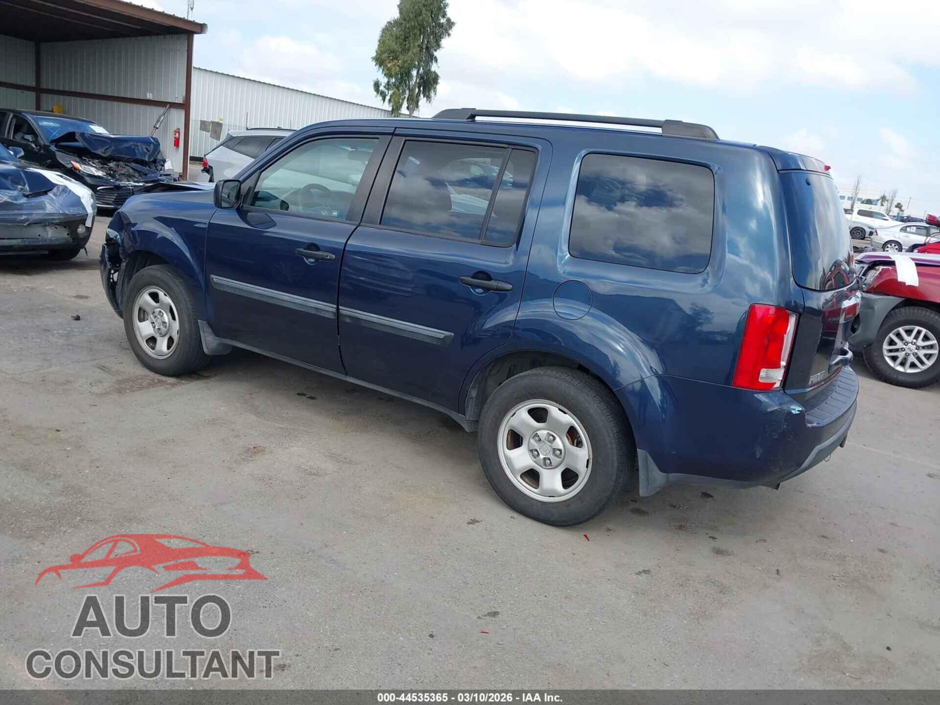 HONDA PILOT 2011 - 5FNYF4H23BB025638
