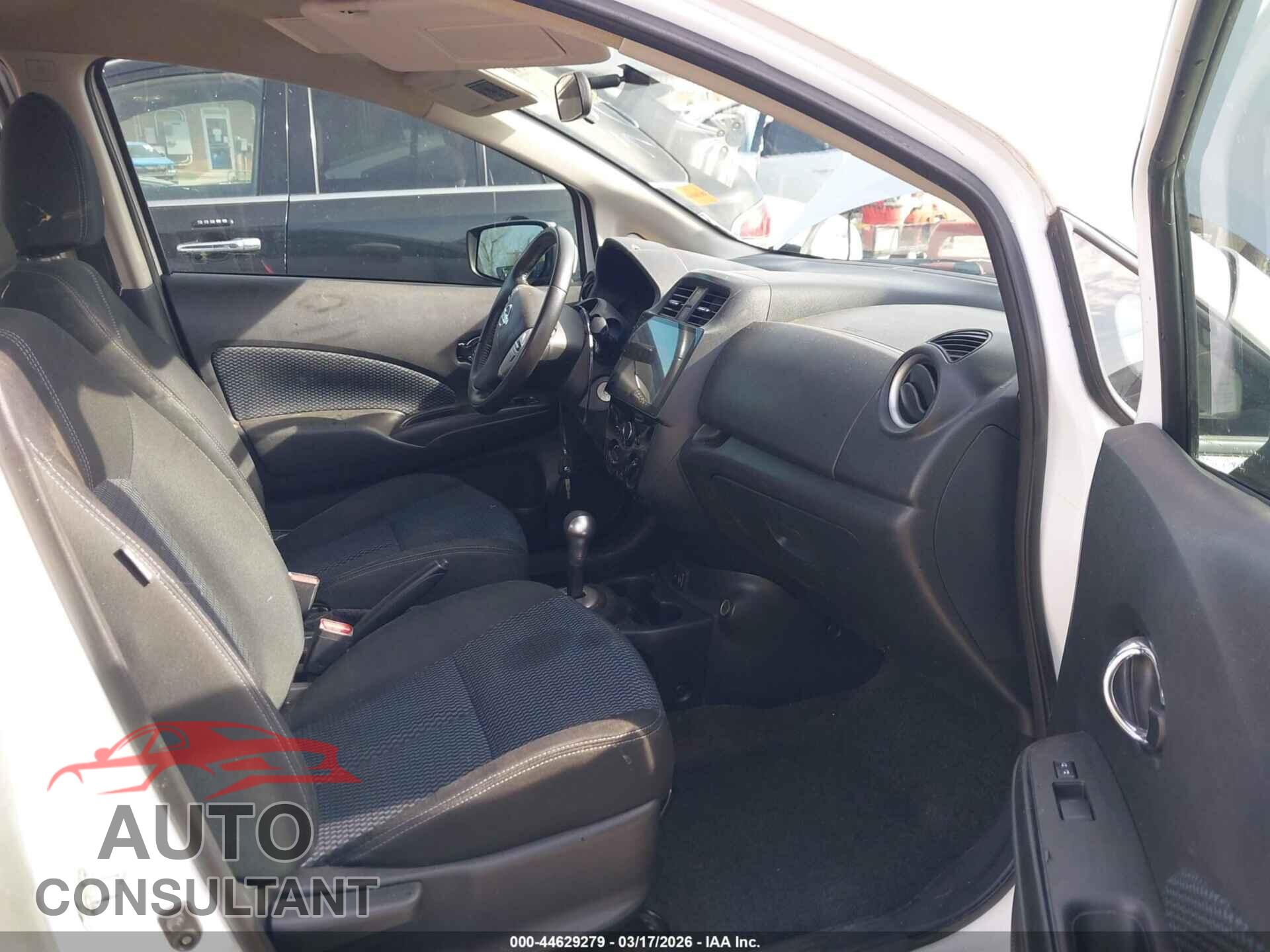 NISSAN VERSA NOTE 2017 - 3N1CE2CP3HL367110