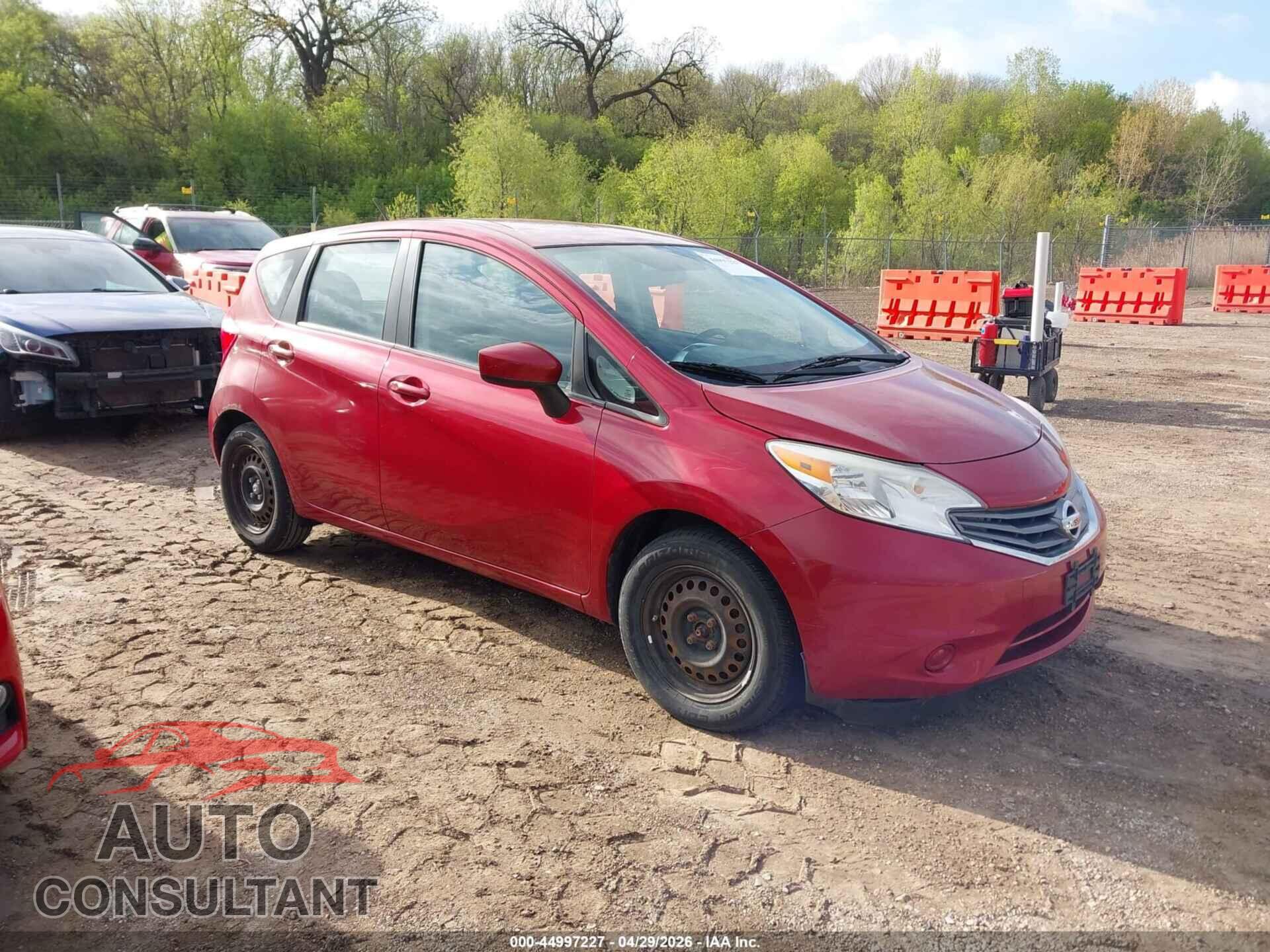 NISSAN VERSA NOTE 2015 - 3N1CE2CP7FL367849