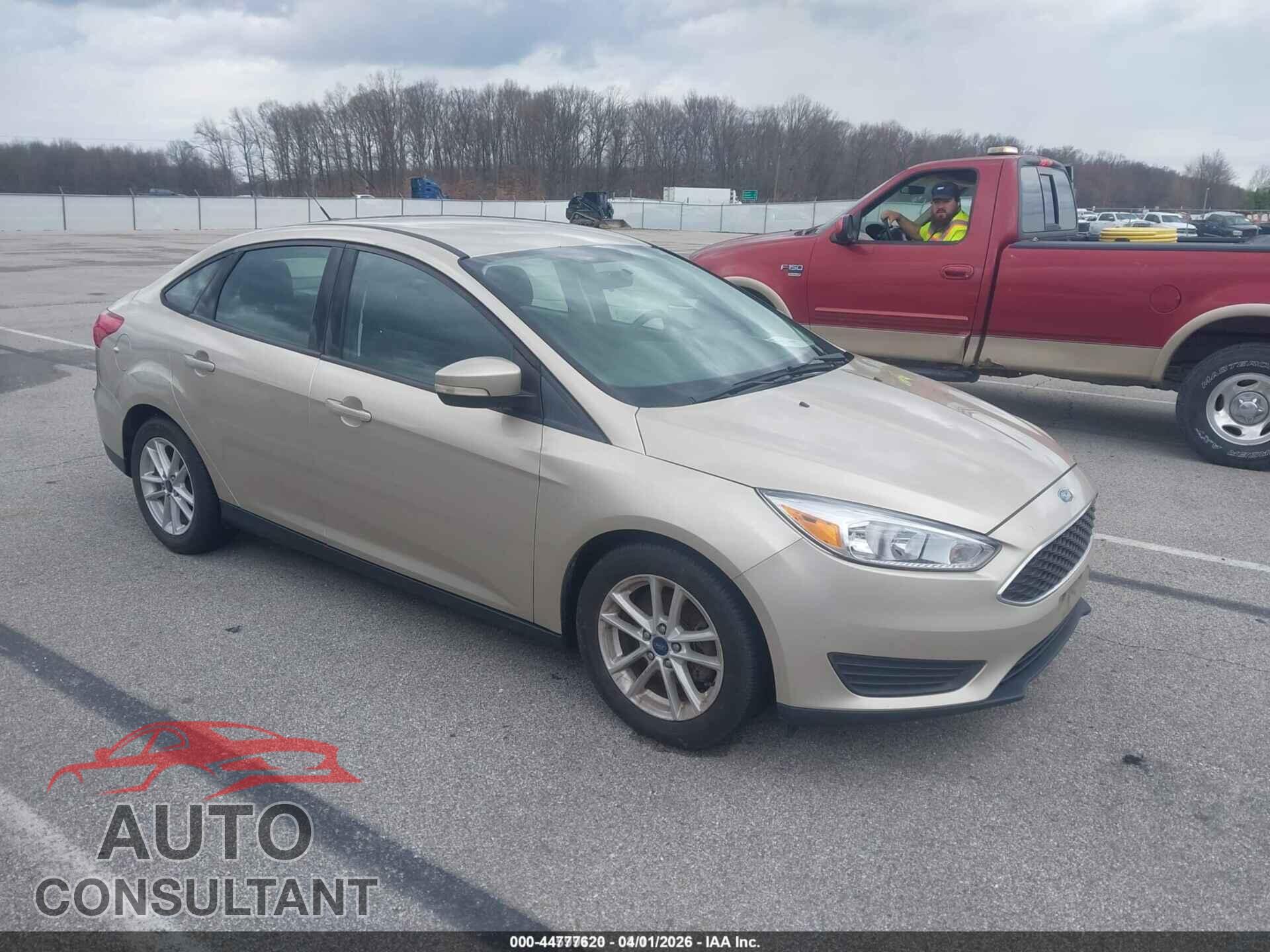 FORD FOCUS 2017 - 1FADP3F20HL320295