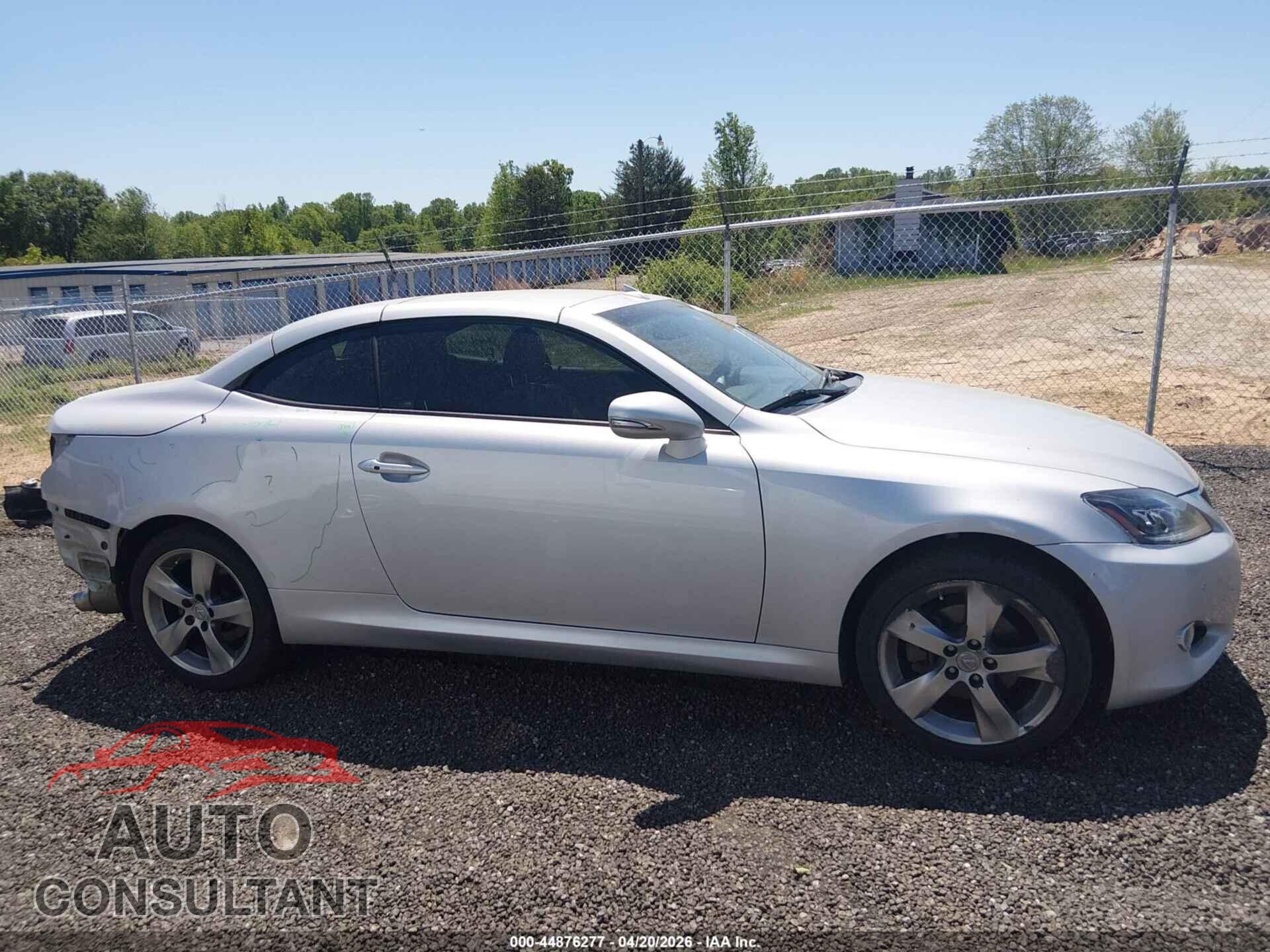 LEXUS IS 250C 2011 - JTHFF2C29B2517031