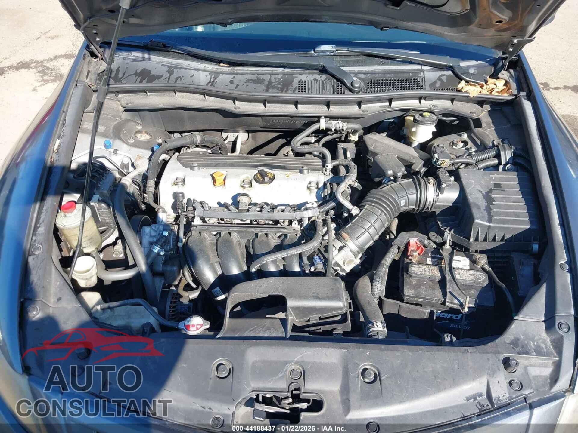 HONDA ACCORD 2011 - 1HGCP2F61BA002662