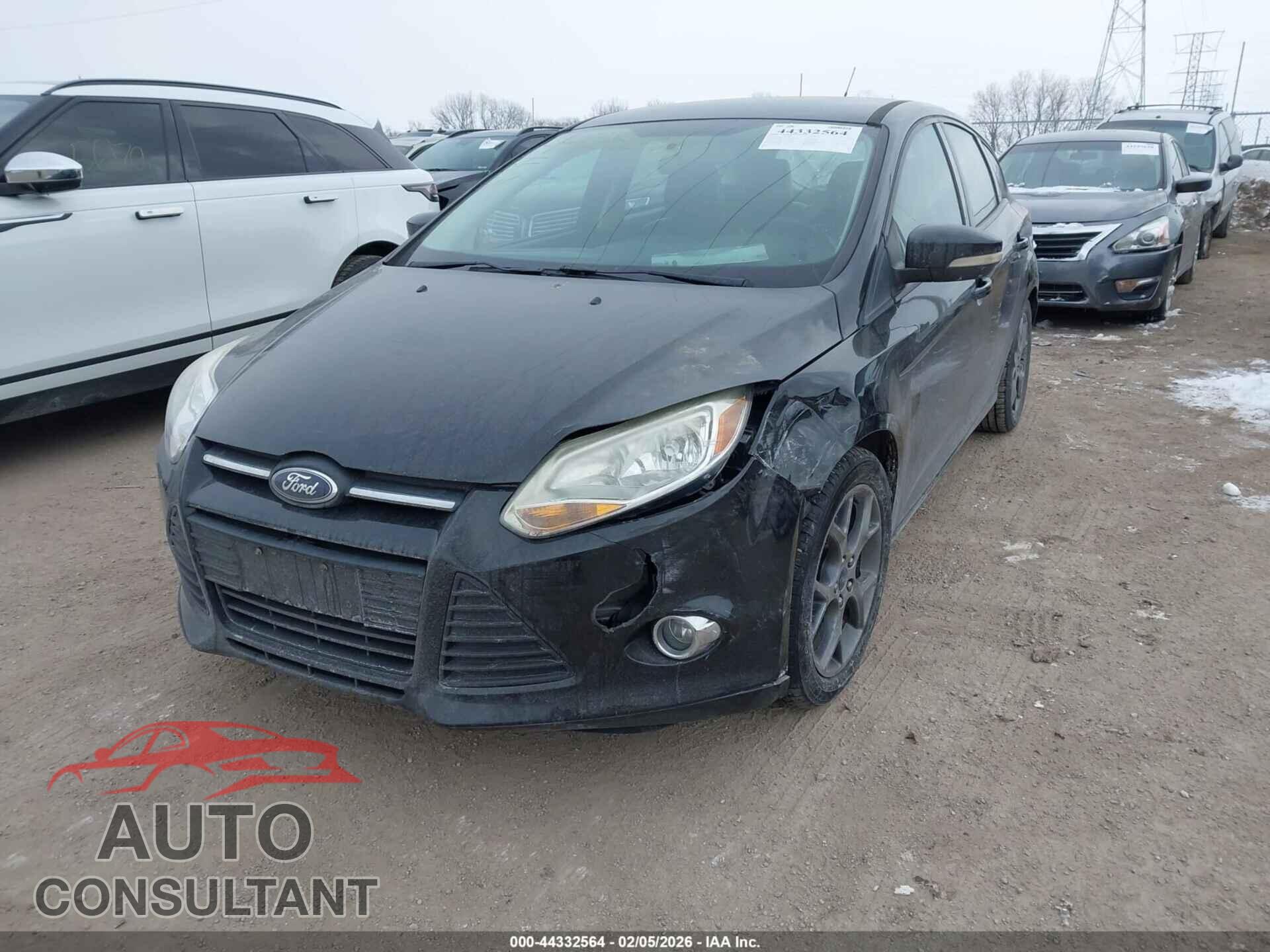 FORD FOCUS 2014 - 1FADP3K2XEL167331