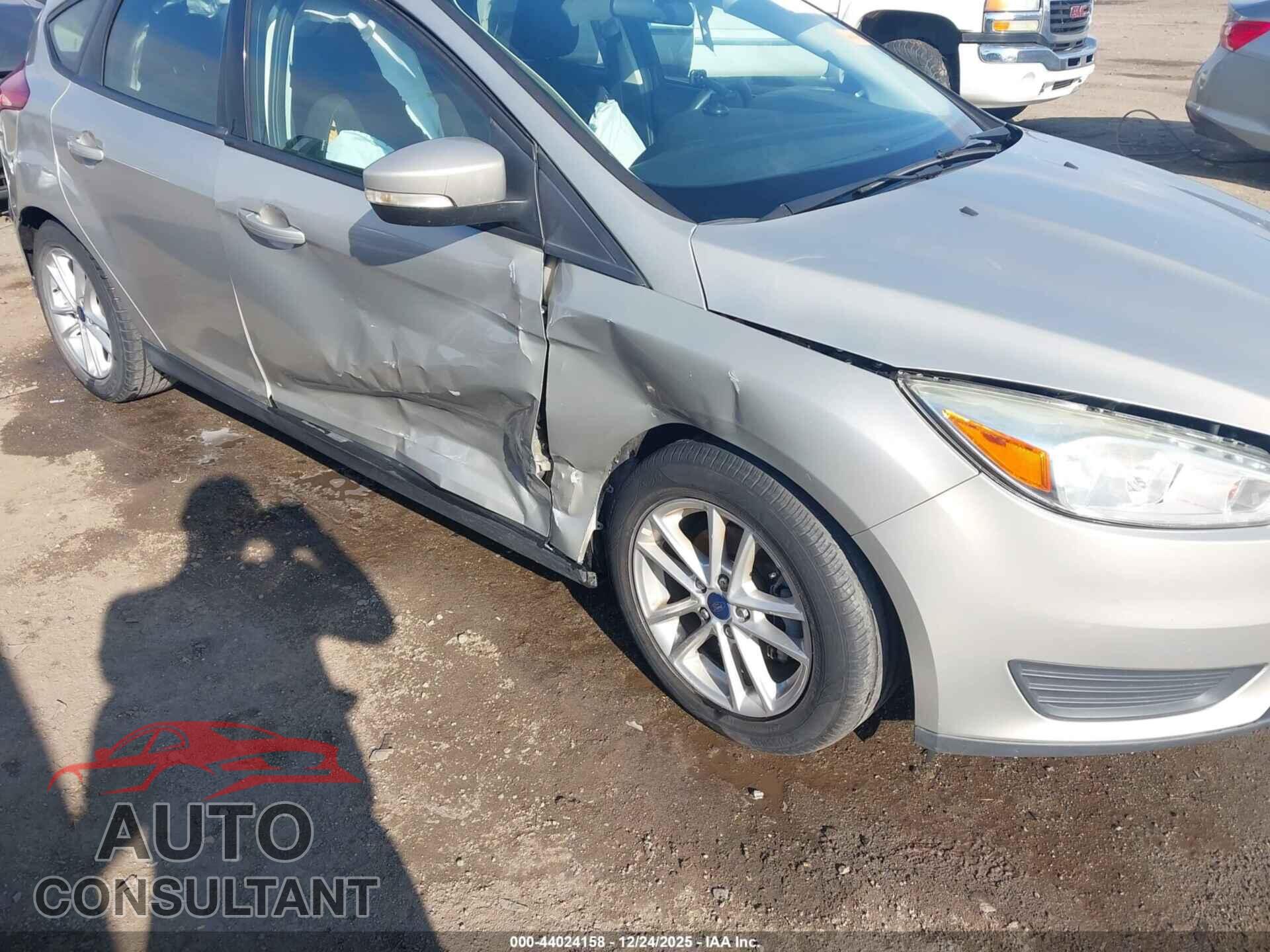 FORD FOCUS 2016 - 1FADP3K25GL345181