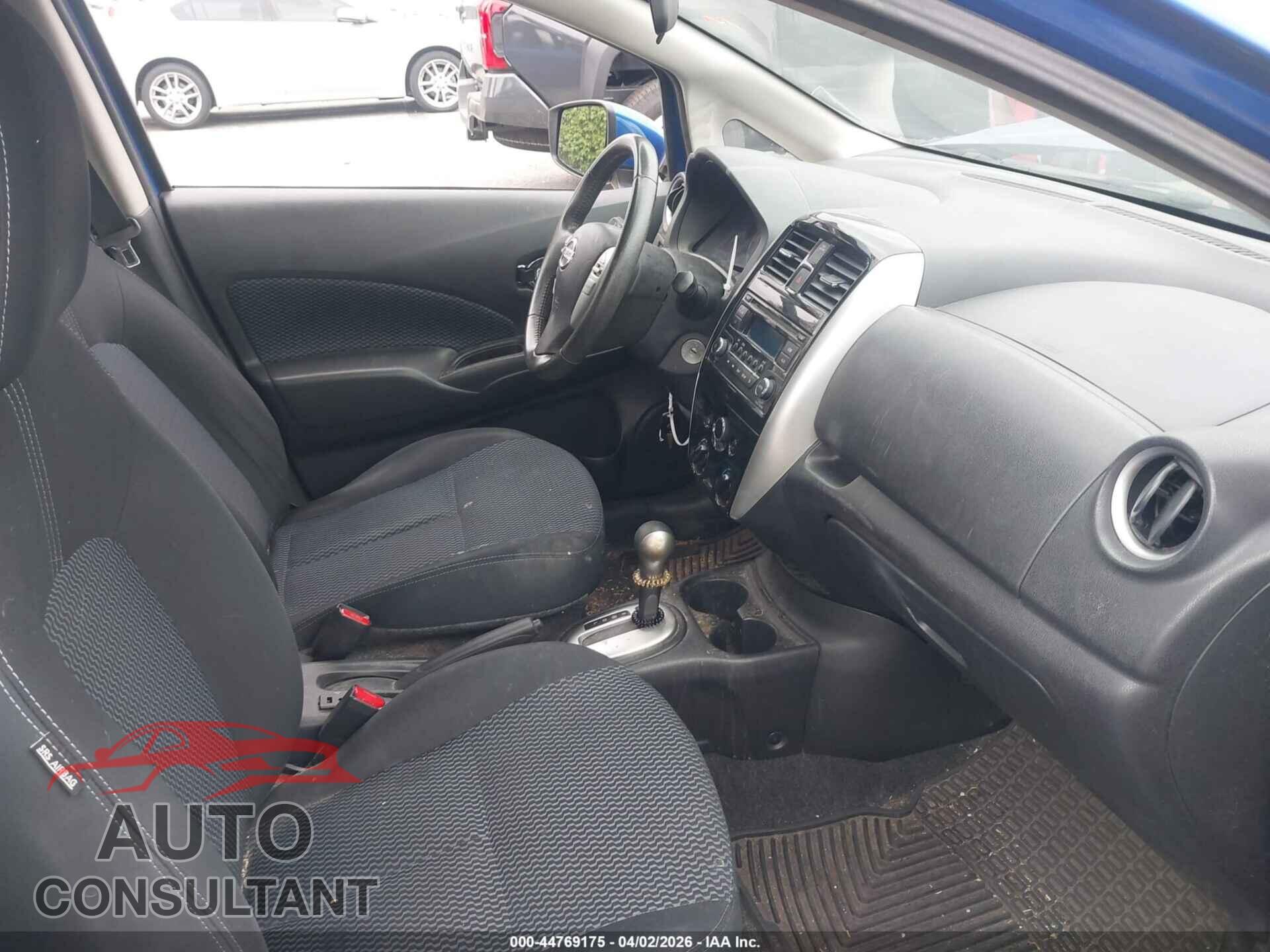 NISSAN VERSA NOTE 2015 - 3N1CE2CP0FL438471